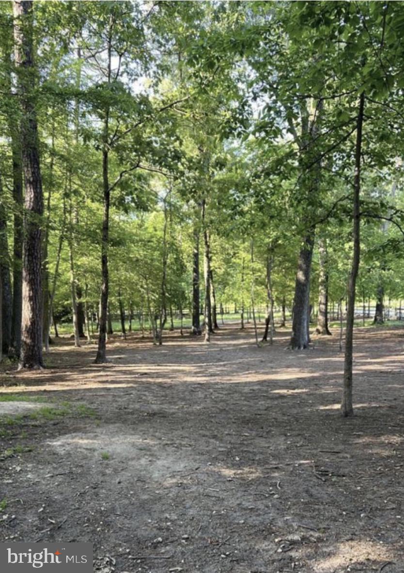 CREEKSTONE VILLAGE - Residential Lease