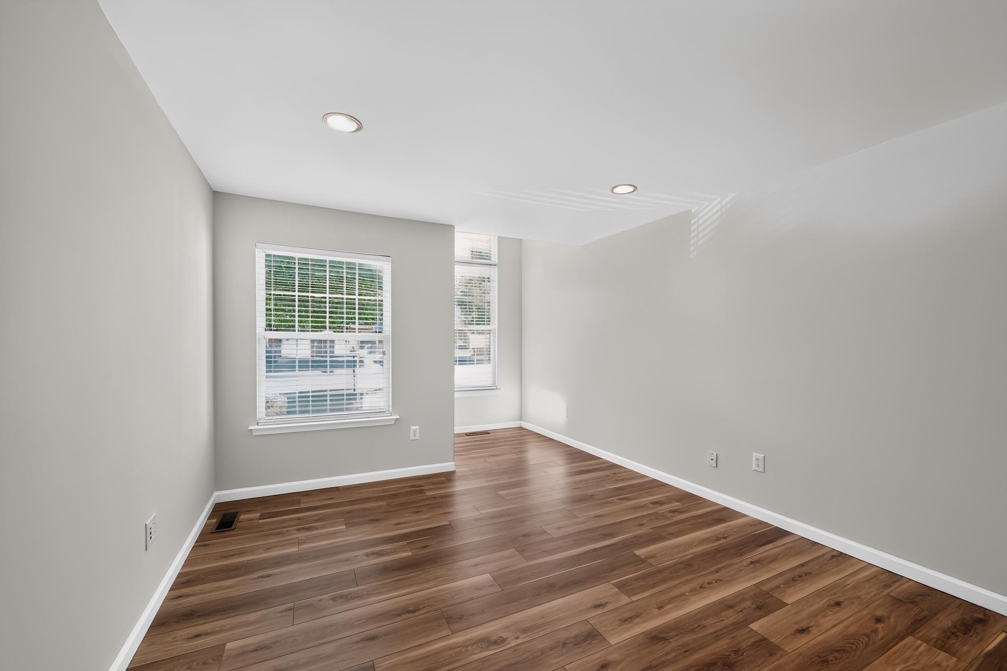 HUNT CLUB - Residential