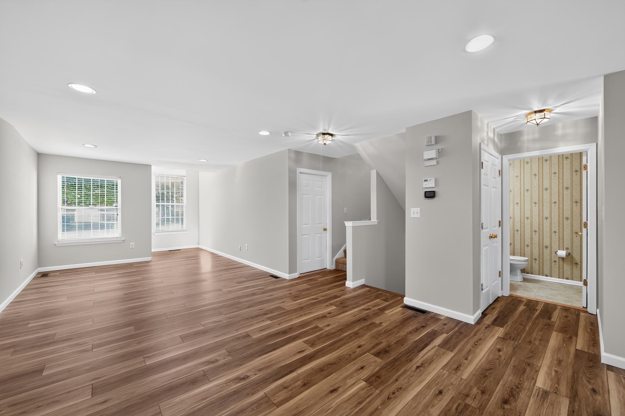 HUNT CLUB - Residential