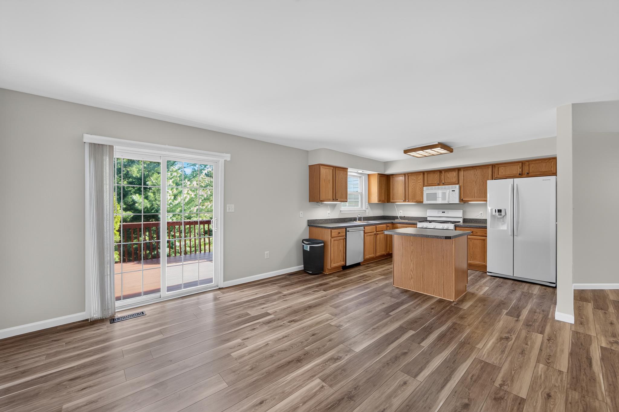 HUNT CLUB - Residential