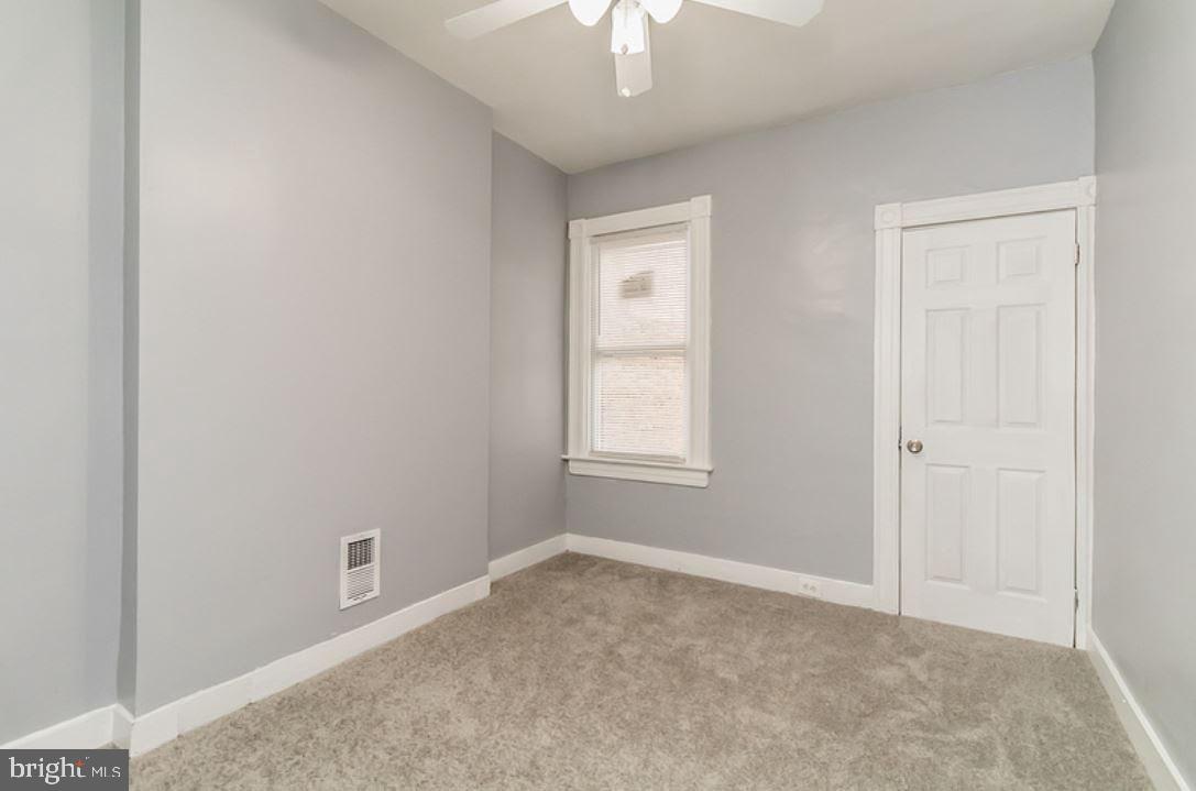 SANDTOWN-WINCHESTER - Residential