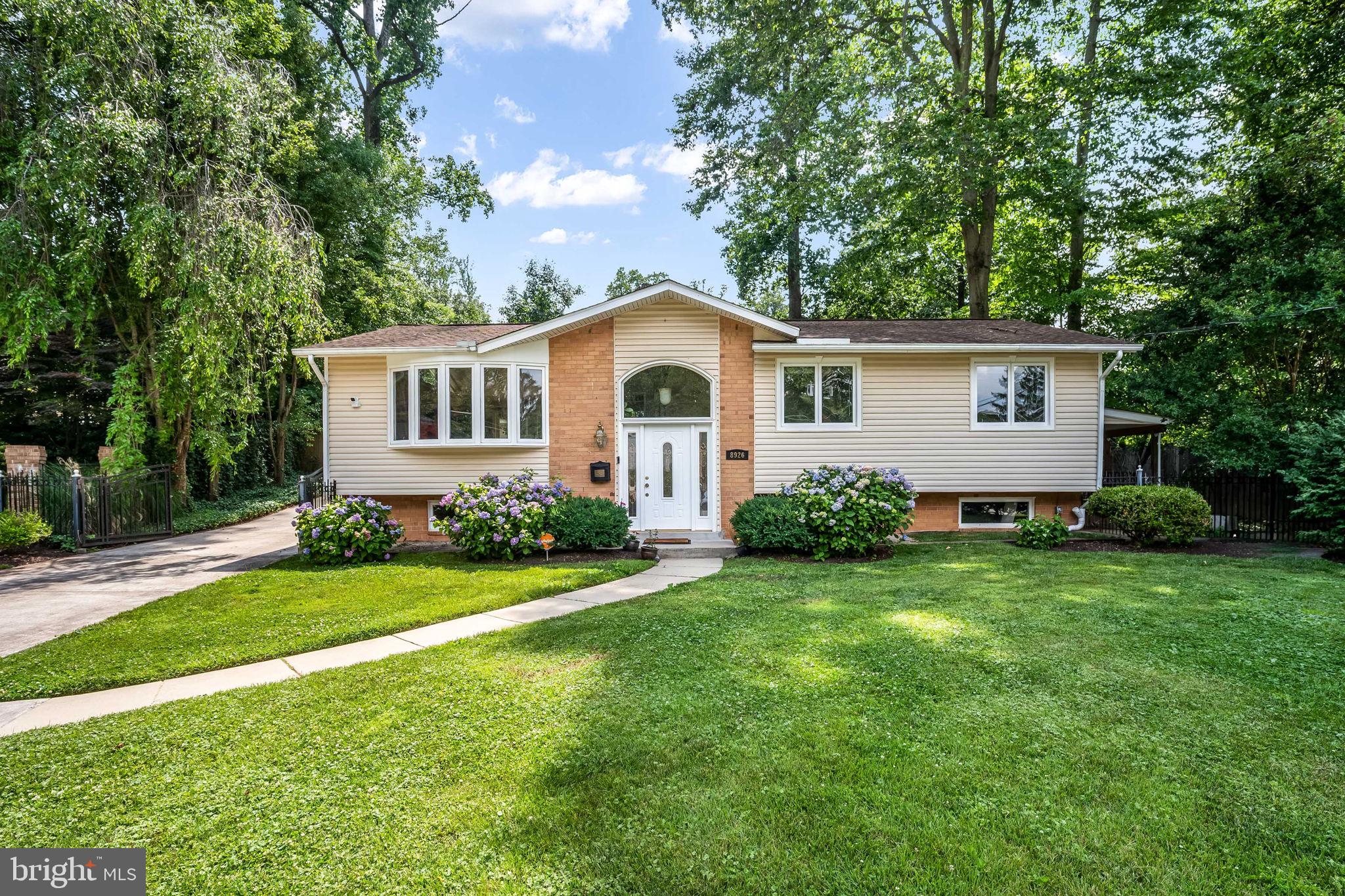 SPRINGFIELD | KINGS PARK — Tucked on a quiet cul-de-sac, this sunny and updated 4BR/3BA home offers comfortable living spaces, great natural light, and a flexible layout in one of Springfield’s most loved neighborhoods.

Hardwood floors, cathedral ceilings, and oversized windows create an airy feel throughout the main level. The open living and dining room is filled with light from a large bay window and clerestory windows. Sliding glass doors open the patio and fully fenced, flat backyard — ideal for relaxing, entertaining, gardening, or play.

The updated kitchen offers granite countertops and stainless steel appliances. Three bedrooms and two full baths are located on the main level, including an ensuite primary bedroom with an updated bath and large closet.

The lower level adds flexibility with a large recreation room, fourth bedroom with a walk-in closet, third full bath, and an expansive laundry/utility room with exceptional storage.

The fenced backyard offers a peaceful setting surrounded by mature trees with three sheds for abundant storage. The expanded driveway provides generous off‑street parking and easy kitchen access for unloading groceries.

Just minutes to Kings Park Shopping Center, Springfield Town Center, Audrey Moore Rec Center, Burke Lake Park, Lake Accotink, and nearby trails and parks. Convenient to I-495, Braddock Road, and Fairfax County Parkway for an easy commute in every direction.

Move right in and enjoy the space, light, and convenience that make Kings Park such a beloved neighborhood.