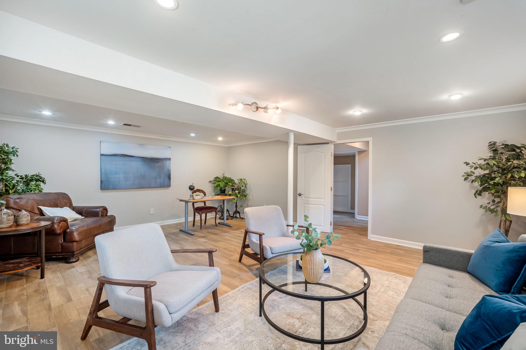 KINGS PARK - Residential