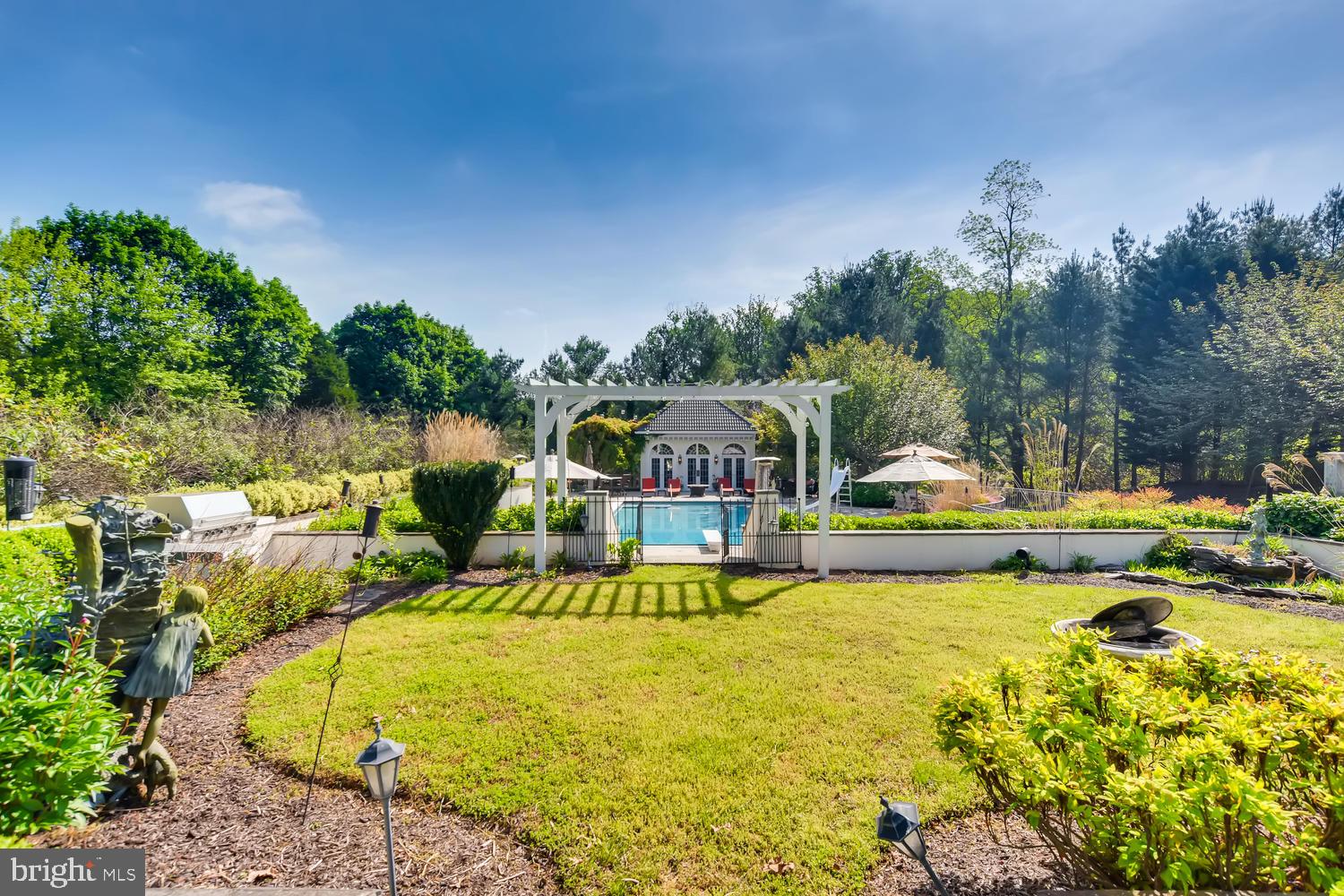 BROOKLANDVILLE - Residential