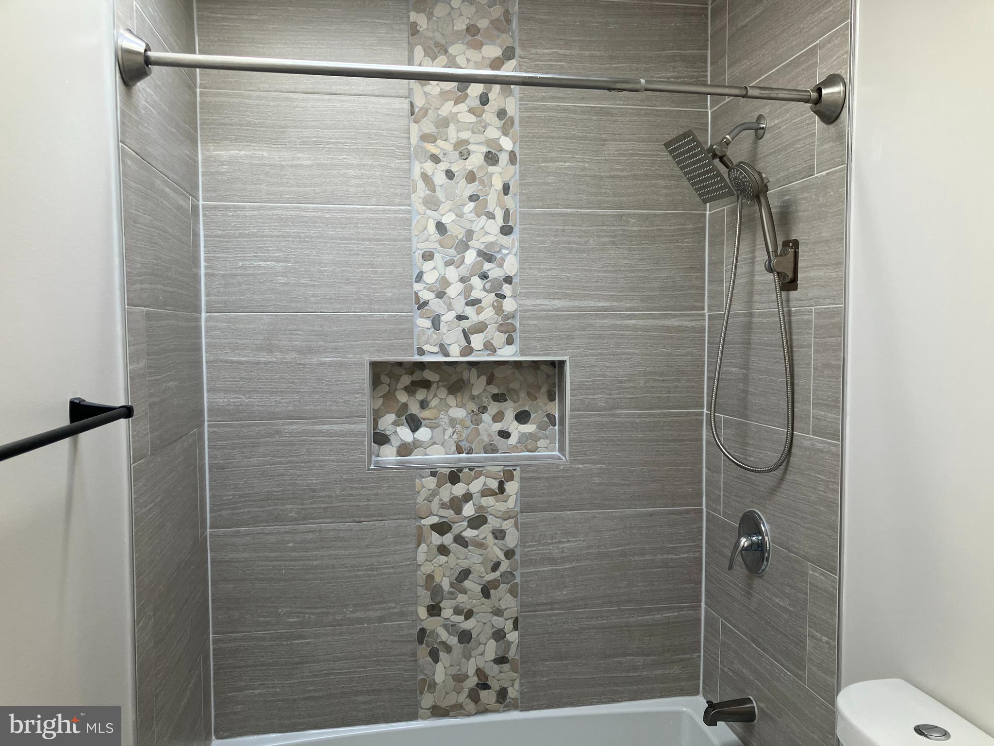 FOUR BY FOUR - Residential