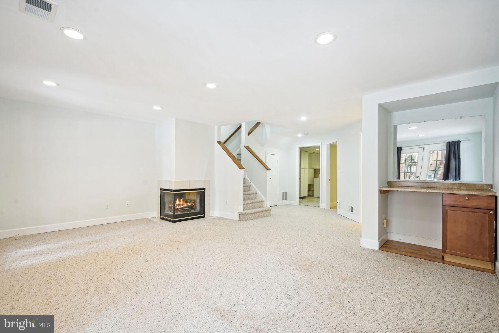 PENDERBROOK - Residential Lease