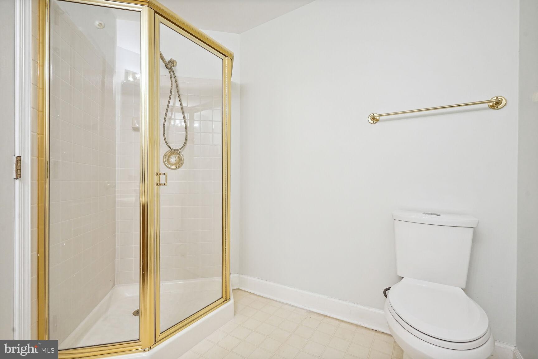 PENDERBROOK - Residential Lease