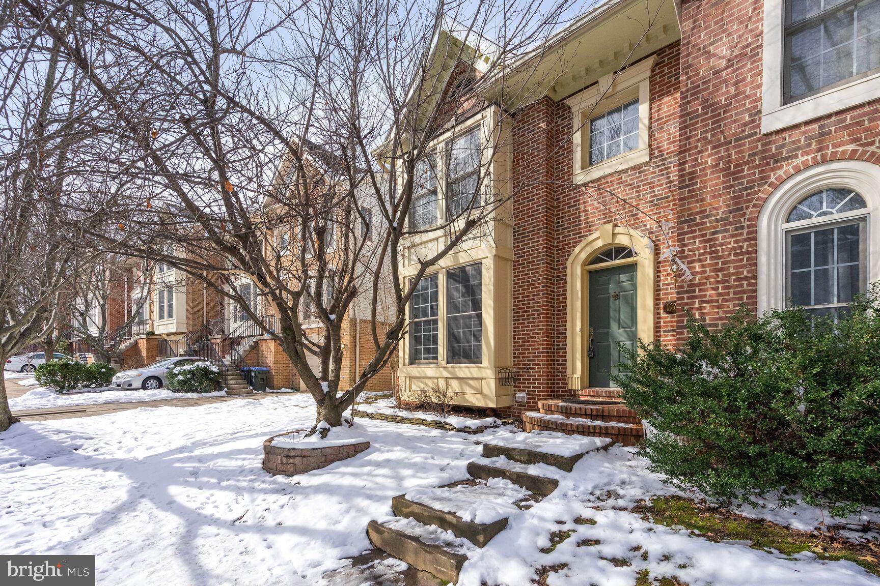 PENDERBROOK - Residential Lease