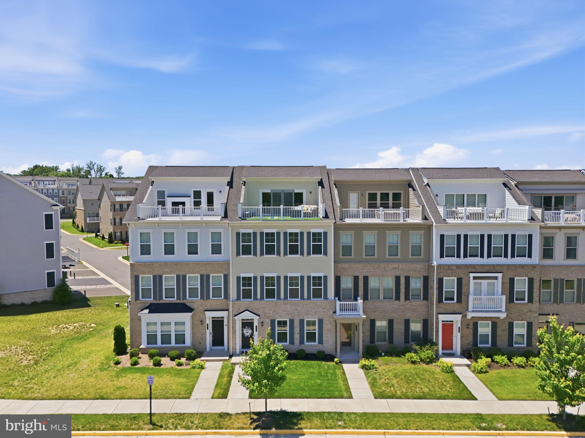 POTOMAC SHORES - Residential