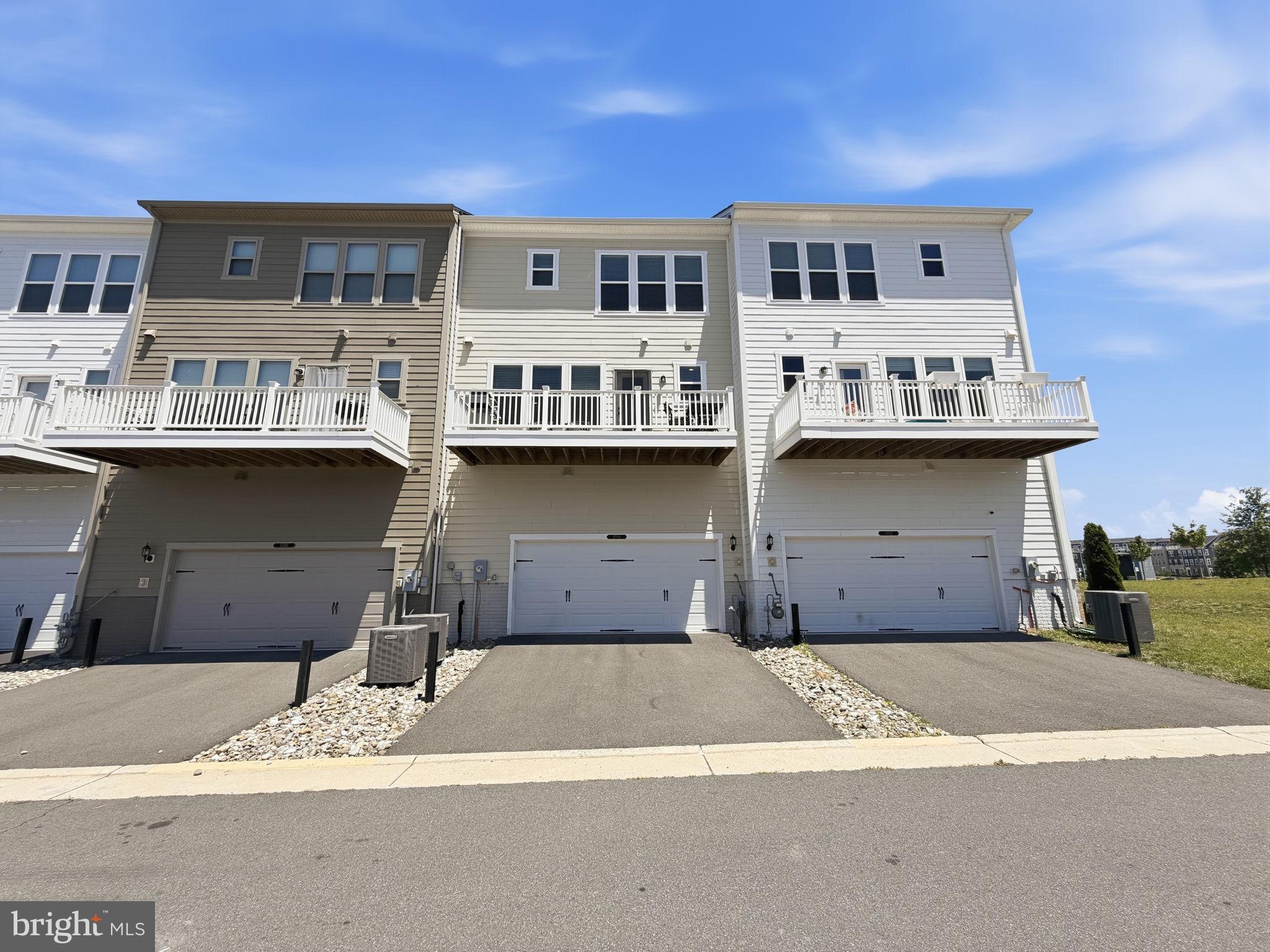 POTOMAC SHORES - Residential