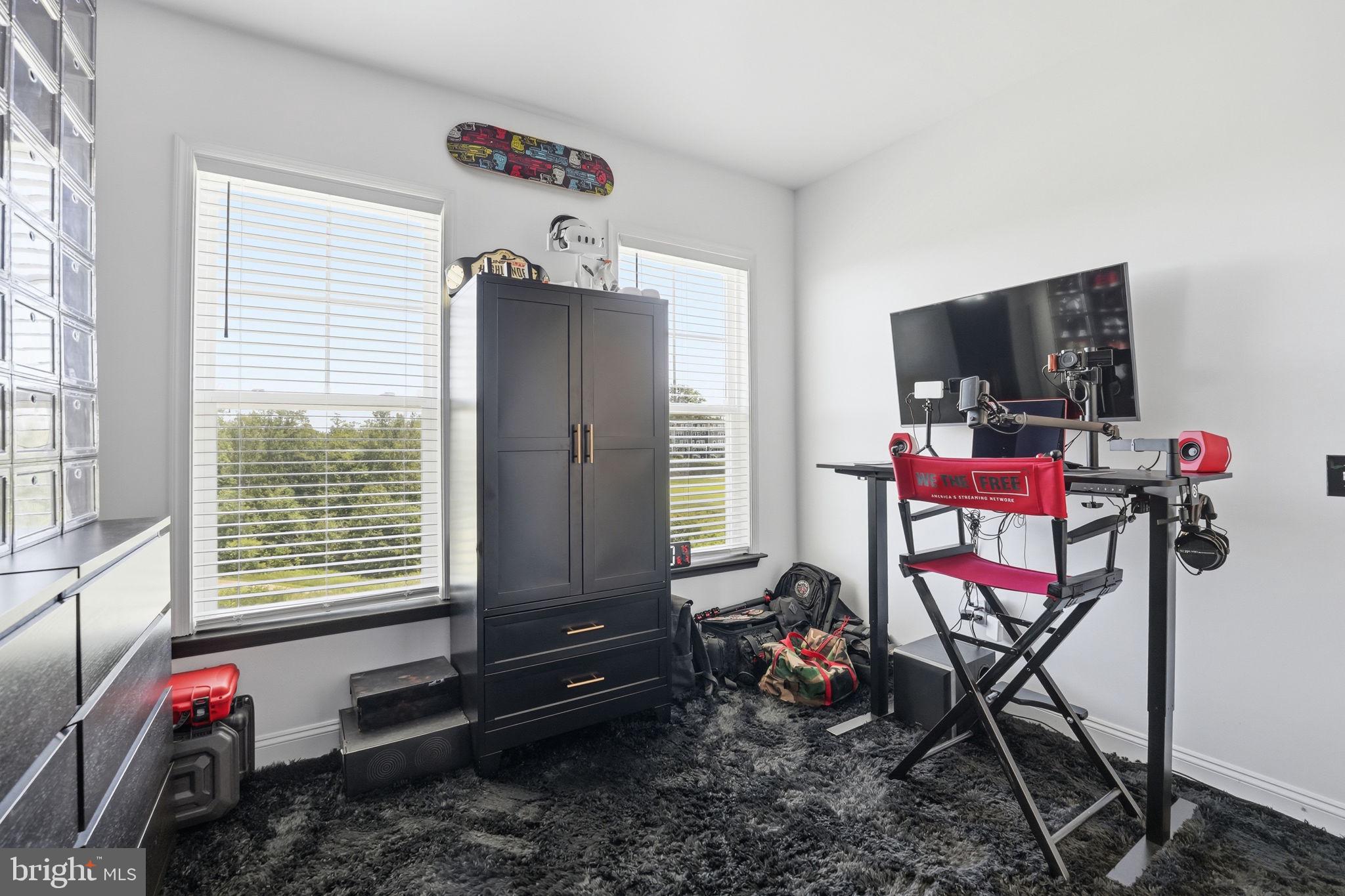 POTOMAC SHORES - Residential
