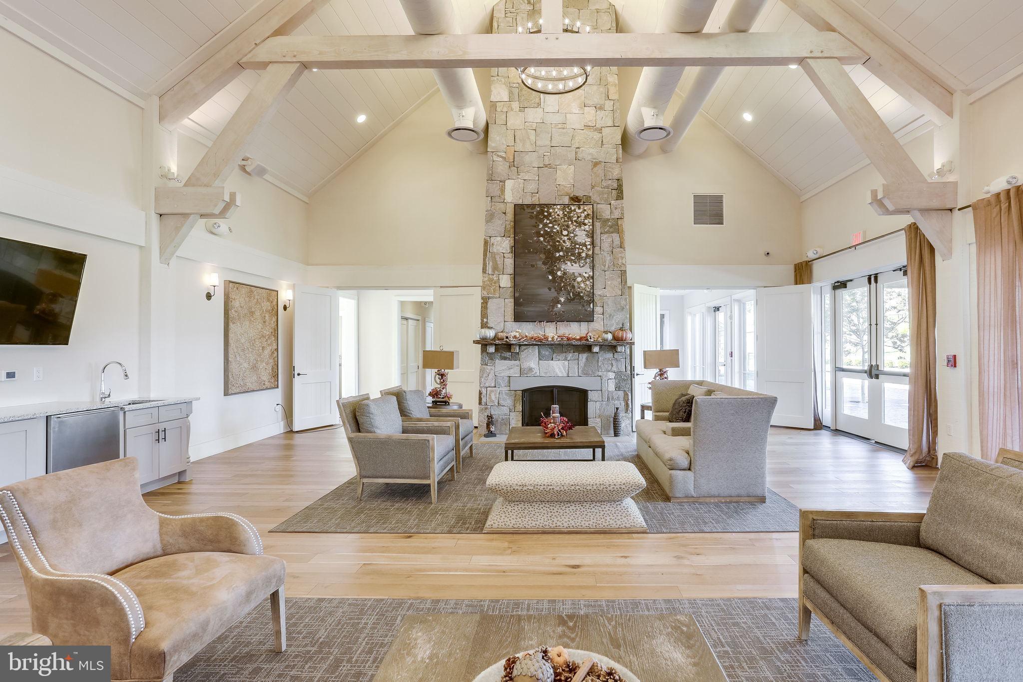 POTOMAC SHORES - Residential