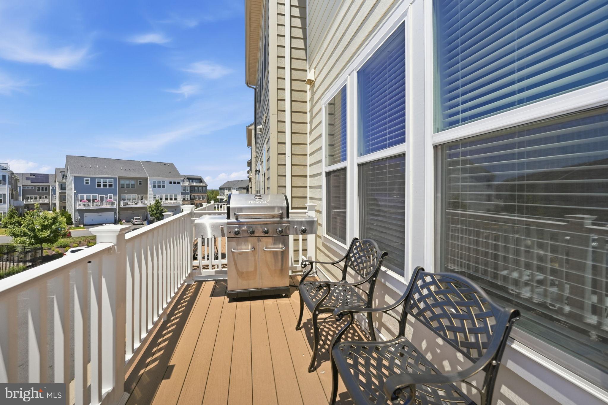 POTOMAC SHORES - Residential