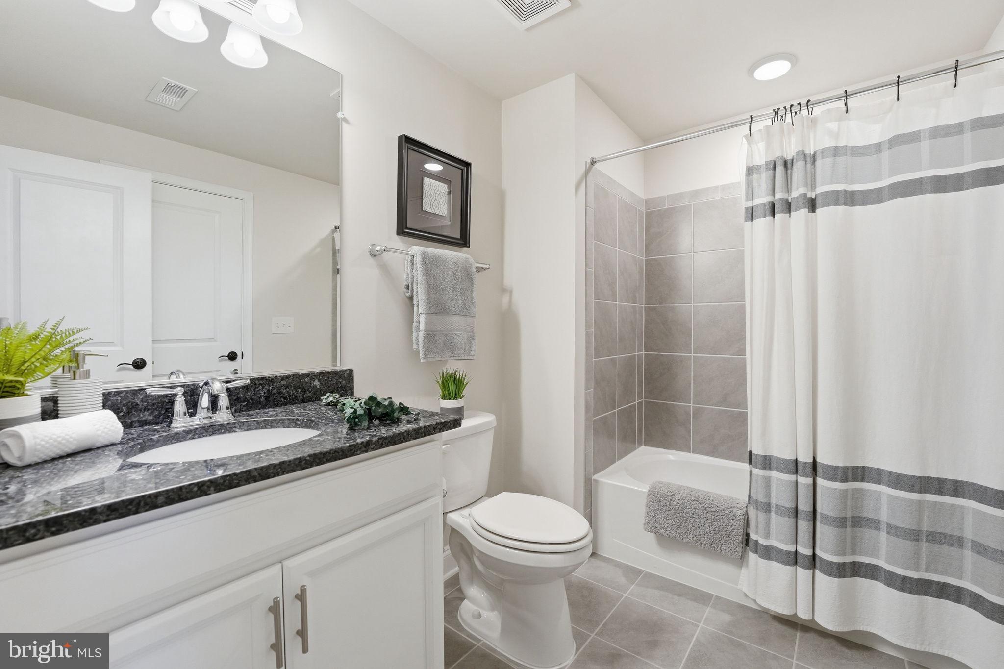 POTOMAC SHORES - Residential
