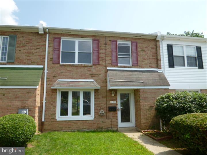 Park in Front of this 3 bedroom 1.5 Bath  house that is in good condition. off All offers will be presented, $2,000 certified deposit and proof of funds will be required. AS IS Addendum and buyer will be responsible for u/o. Seller is equitable owner. Recommend to use assurance abstract for tile. This is an assignment transaction. Cash or hard money financing only. All offers will be presented