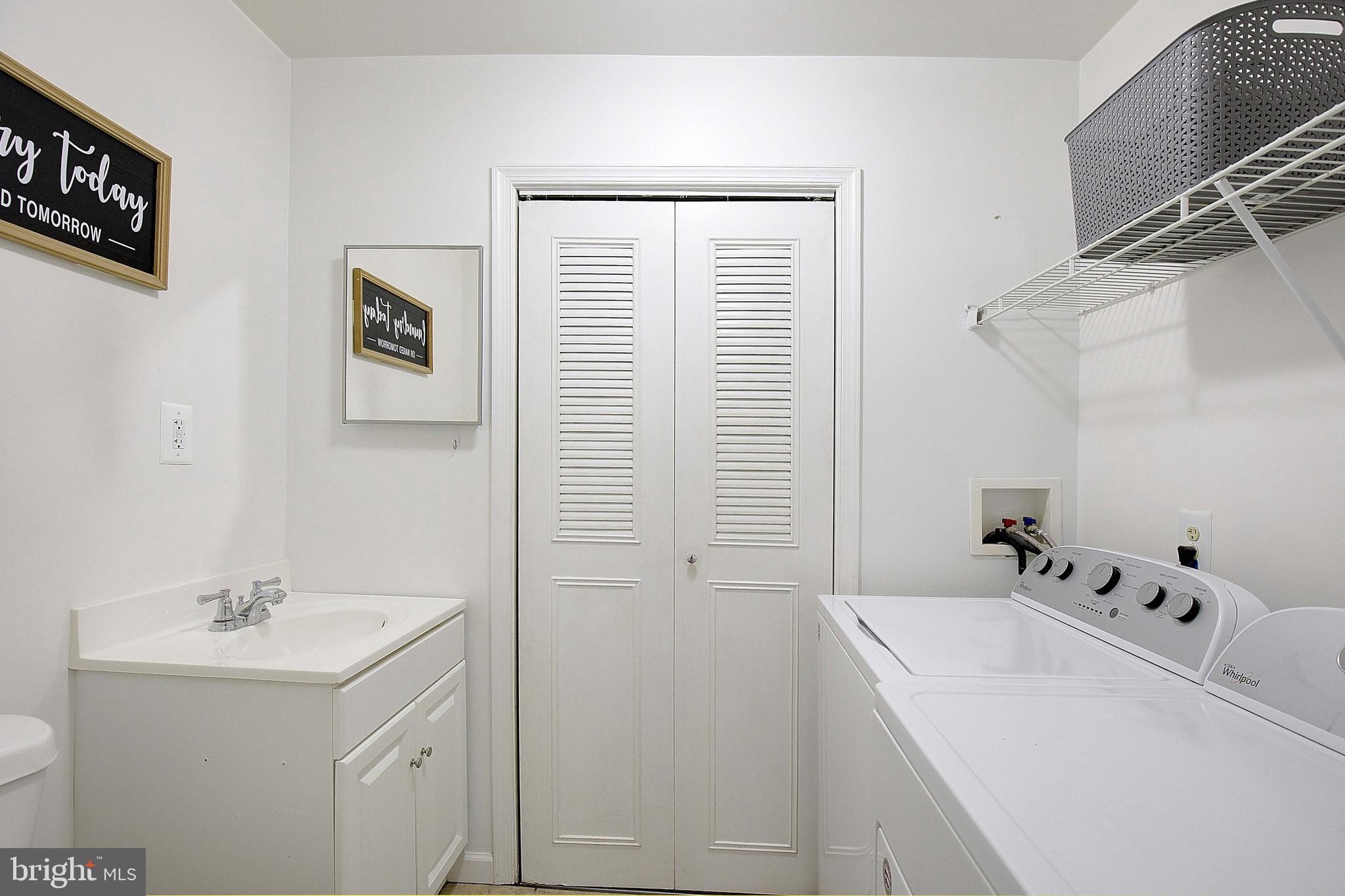 CHELSEA BEACH - Residential