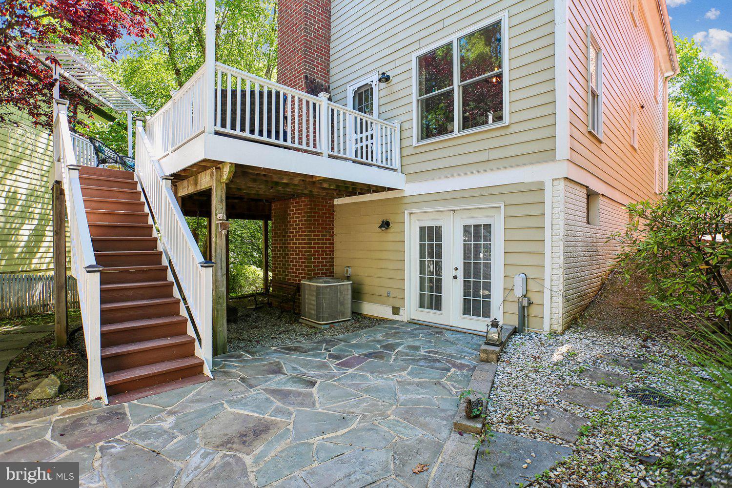 KENTLANDS - Residential