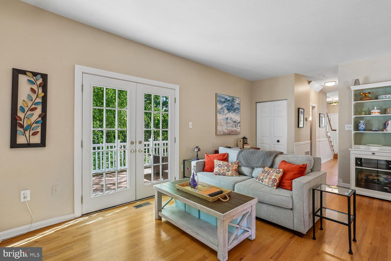 KENTLANDS - Residential