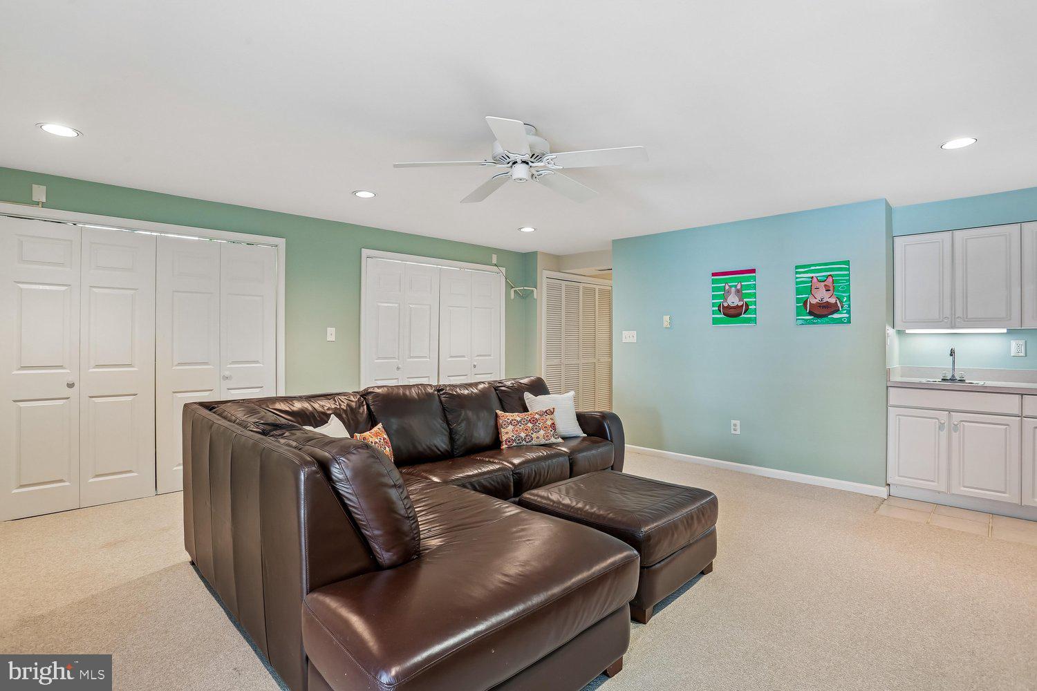 KENTLANDS - Residential