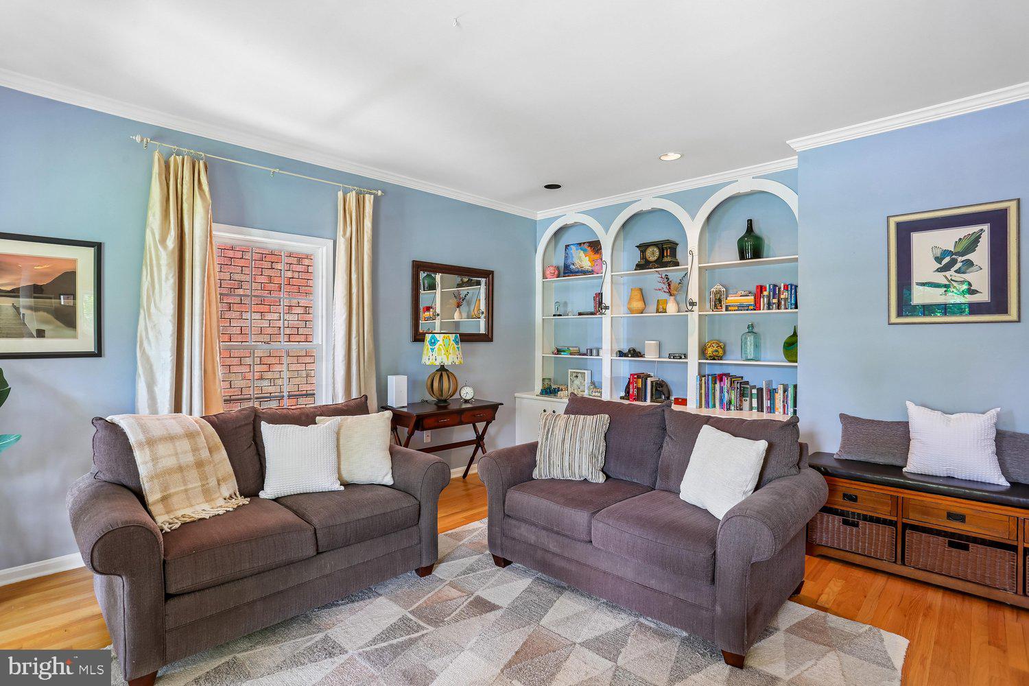 KENTLANDS - Residential