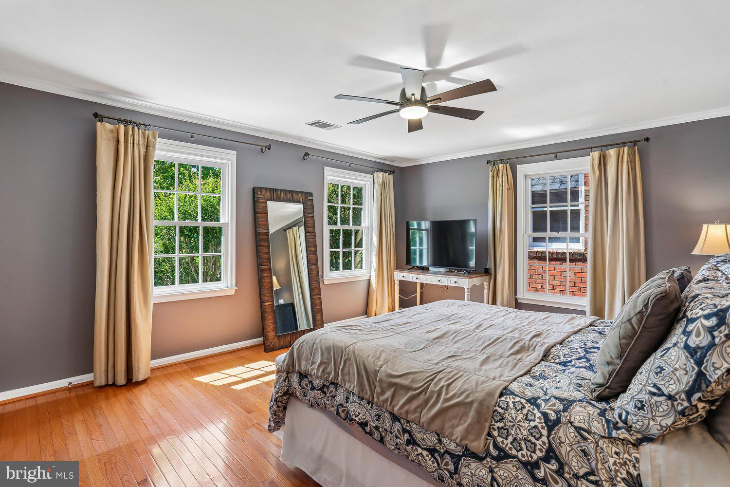 KENTLANDS - Residential