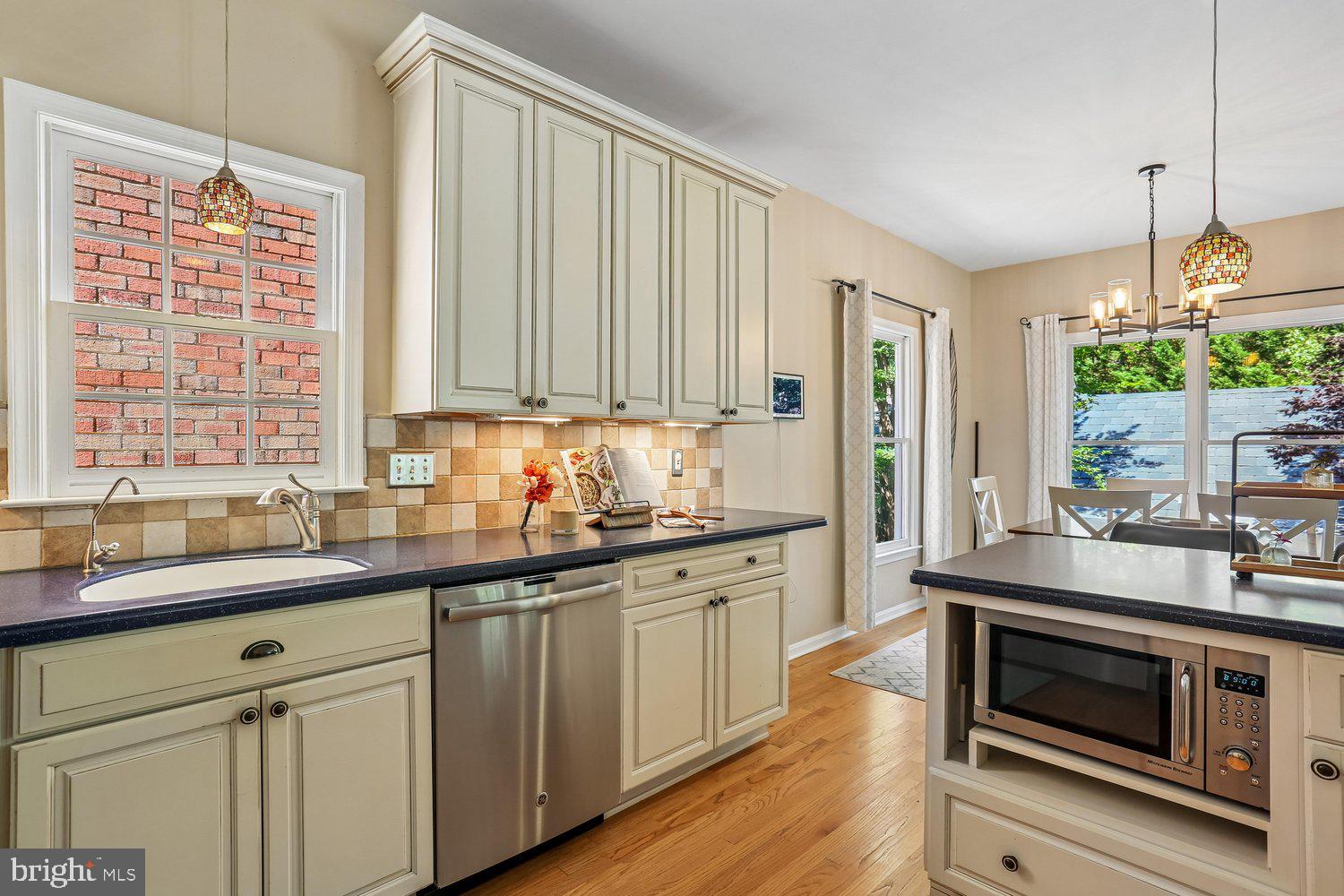 KENTLANDS - Residential