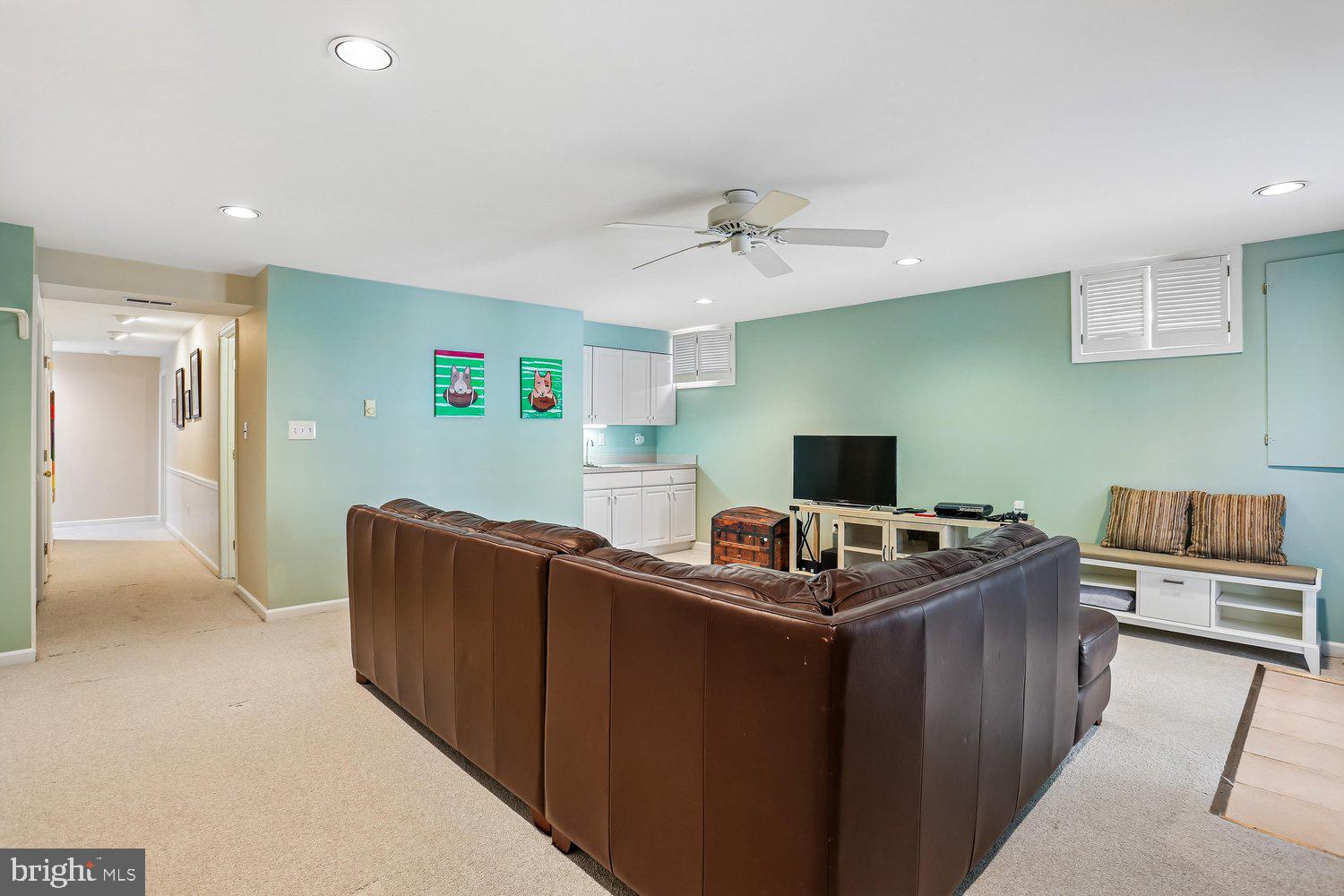 KENTLANDS - Residential