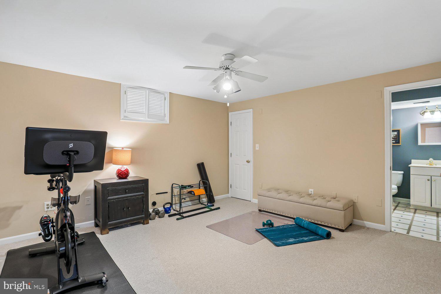 KENTLANDS - Residential