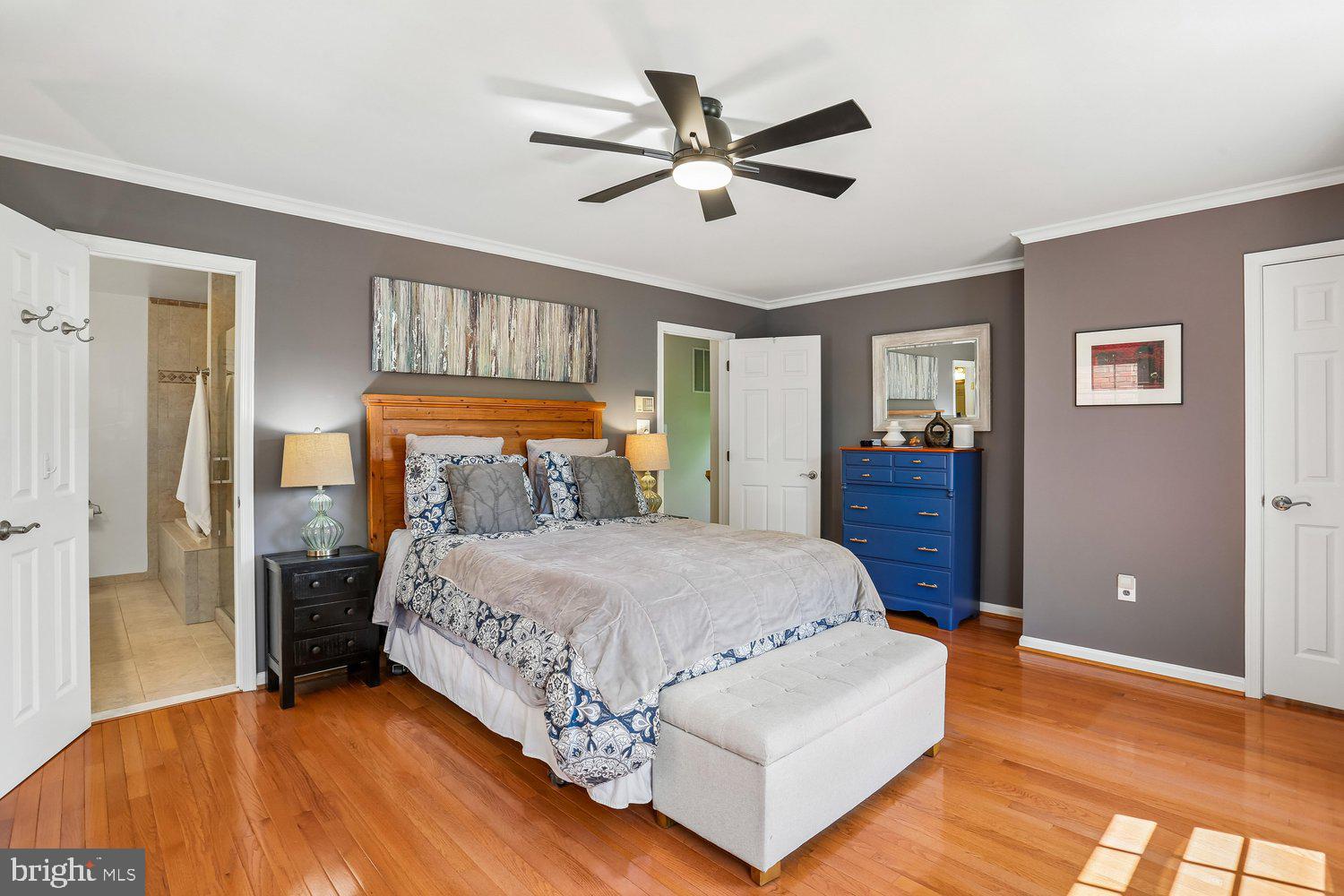 KENTLANDS - Residential