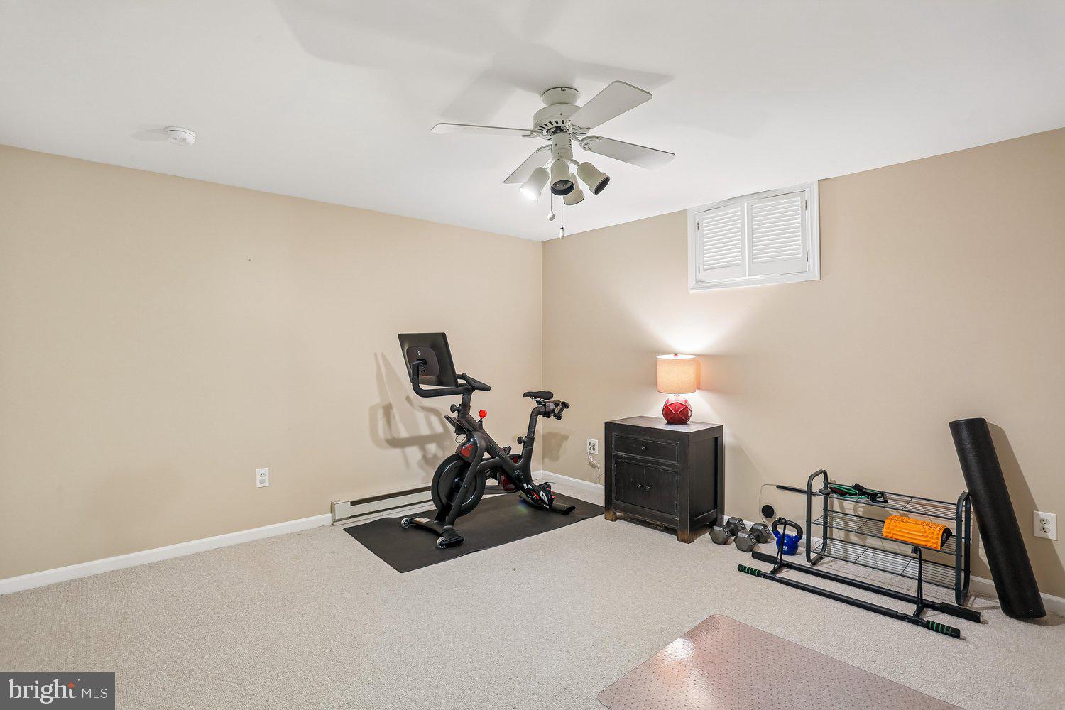 KENTLANDS - Residential