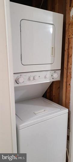 WOODBRIDGE PLAT 3 - Residential Lease