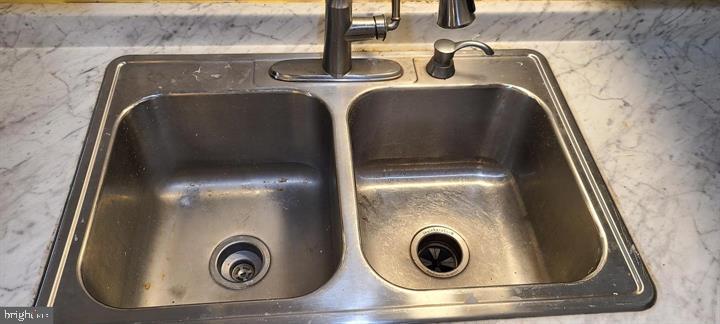 WOODBRIDGE PLAT 3 - Residential Lease