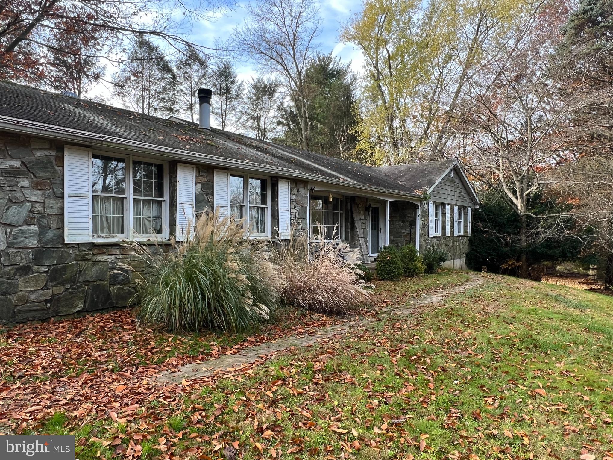 Welcome to 940 Sills Mill Road.  This 1970 Ranch is located on an open lot in a lovely neighborhood.  The house is in need of work and is being sold As Is.  There are 3 bedrooms on the main floor and a bonus room downstairs.  The living room has a bay window, hardwood floors and a working stone fireplace.  The kitchen has granite countertops and maple cabinets, and opens to a dining area.  The back sunroom has a gas heater and windows on three sides.  Large two-car garage with interior access and side door.  There is a nice patio off the back of the house and up-sloping back yard.  Conveniently located just south of Kennett Square and north of the Delaware line.  Easy access to Philadelphia, Wilmington, Longwood Gardens and the new Kennett Library.  THIRD PARTY PROCESSOR REQUIRED.  DO NOT ACCESS PROPERTY WITHOUT AN APPOINTMENT.