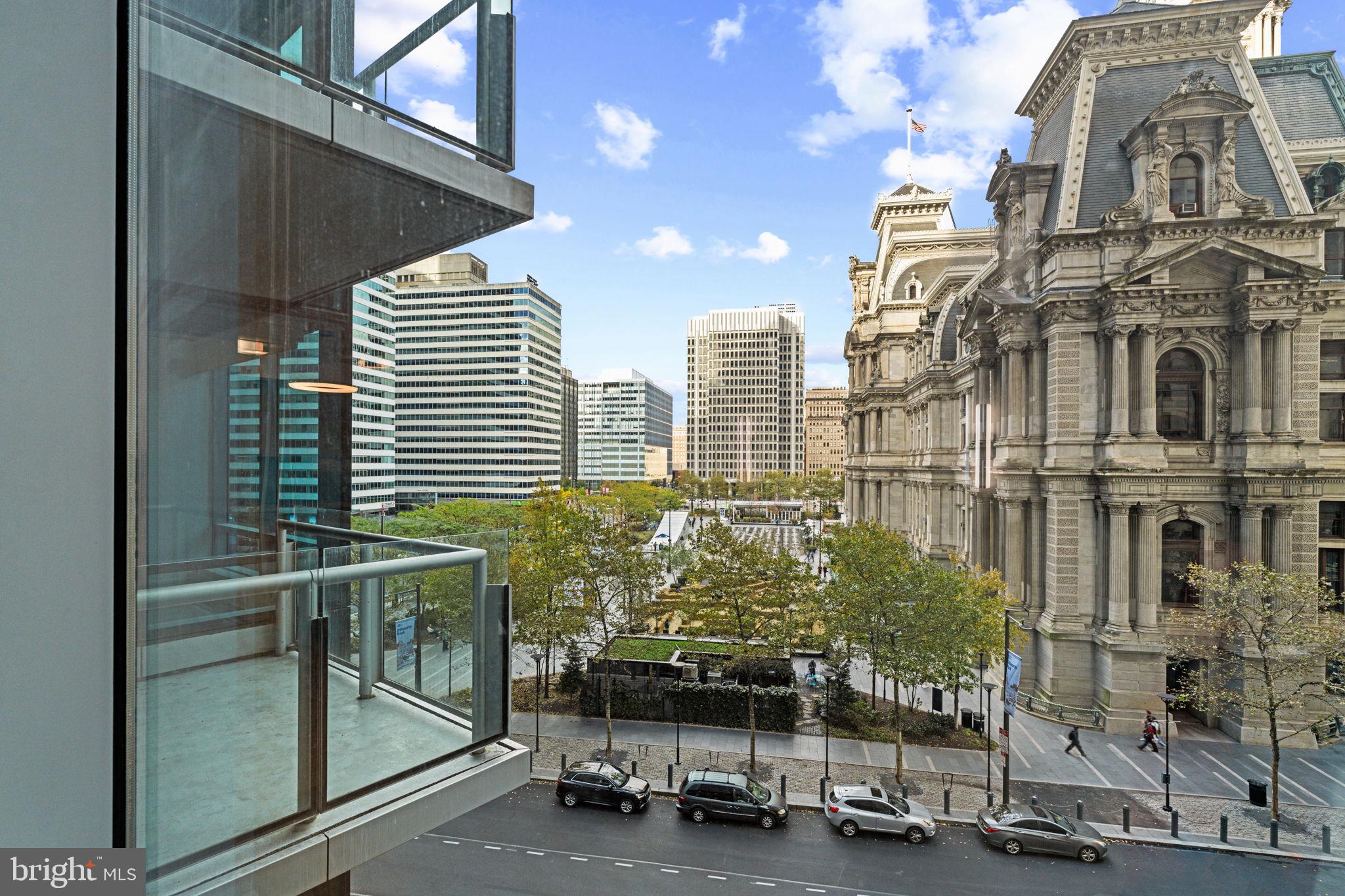 RITTENHOUSE SQUARE - Residential