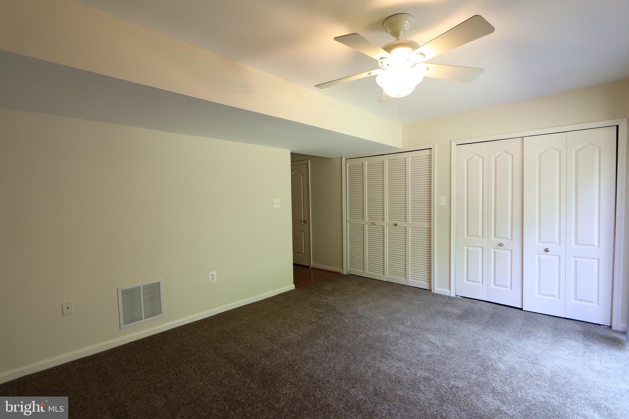KINGSVIEW SUB - Residential Lease