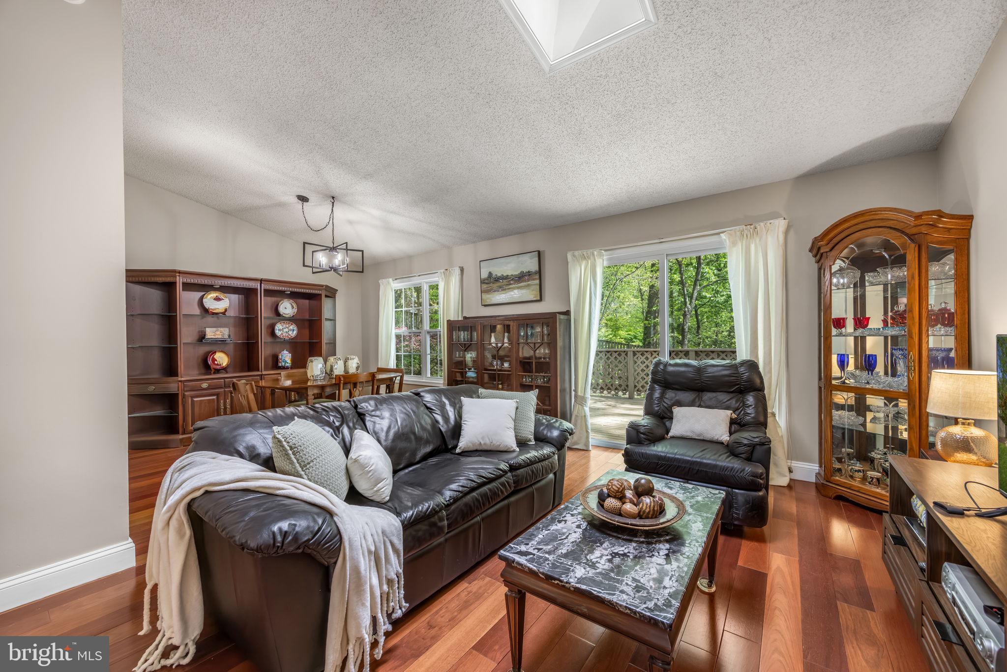 FALLSMERE - Residential