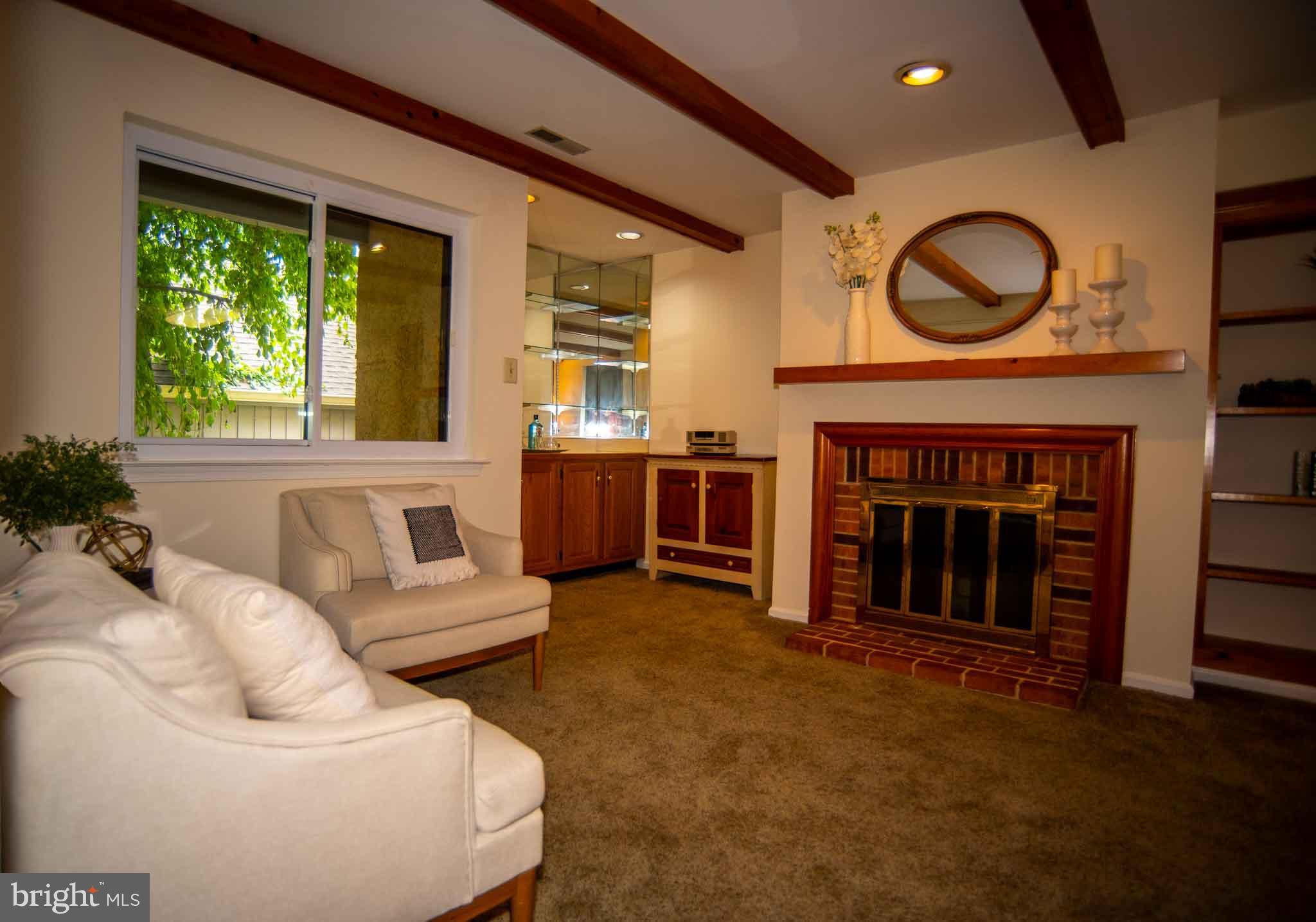 YARDLEY CORNERS - Residential