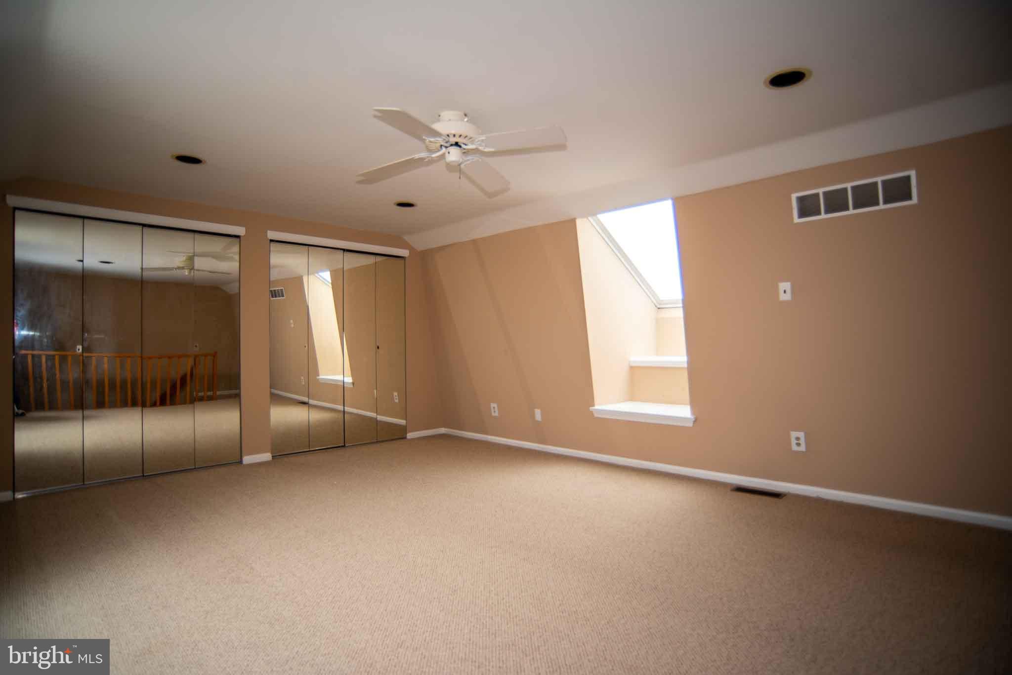 YARDLEY CORNERS - Residential