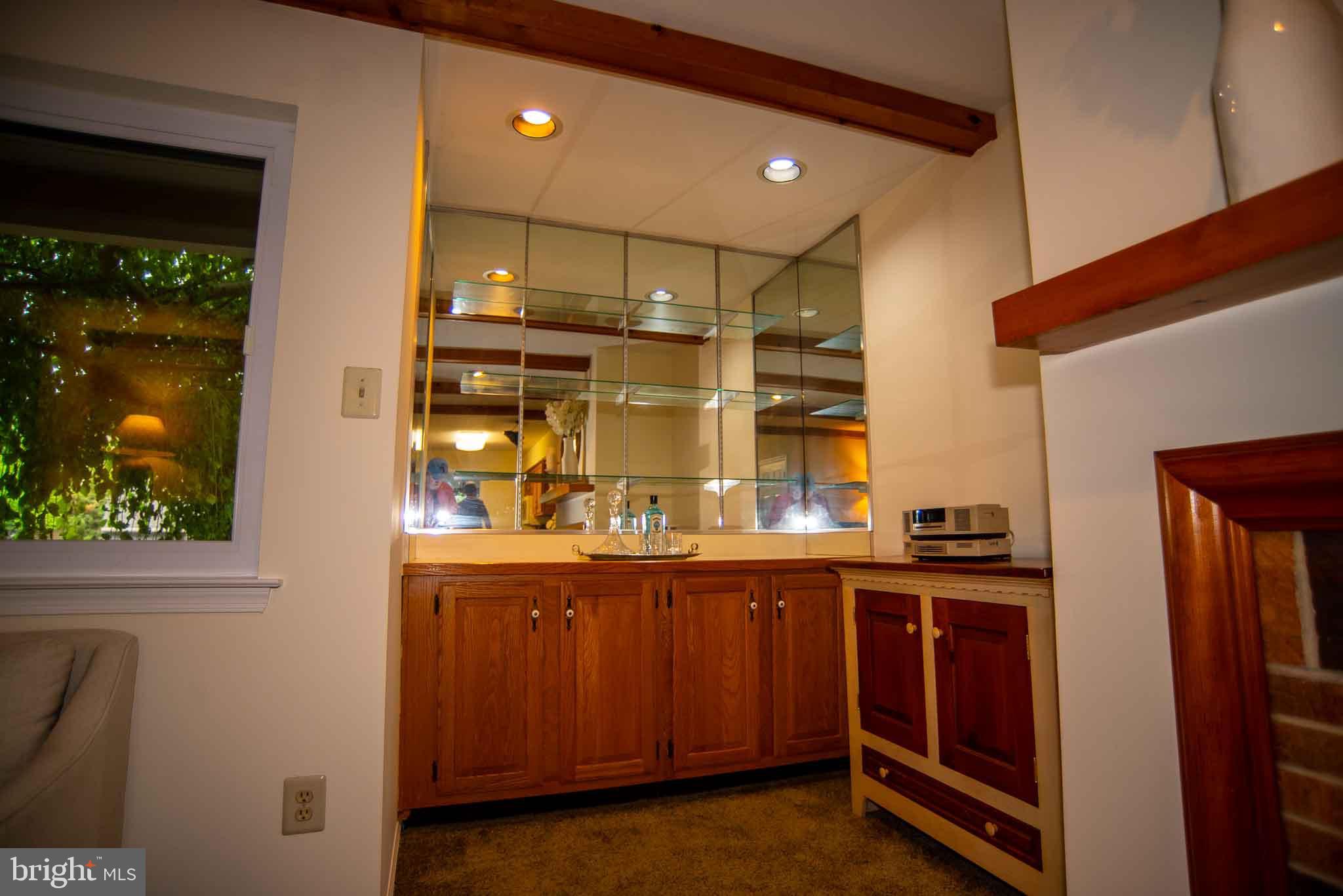 YARDLEY CORNERS - Residential