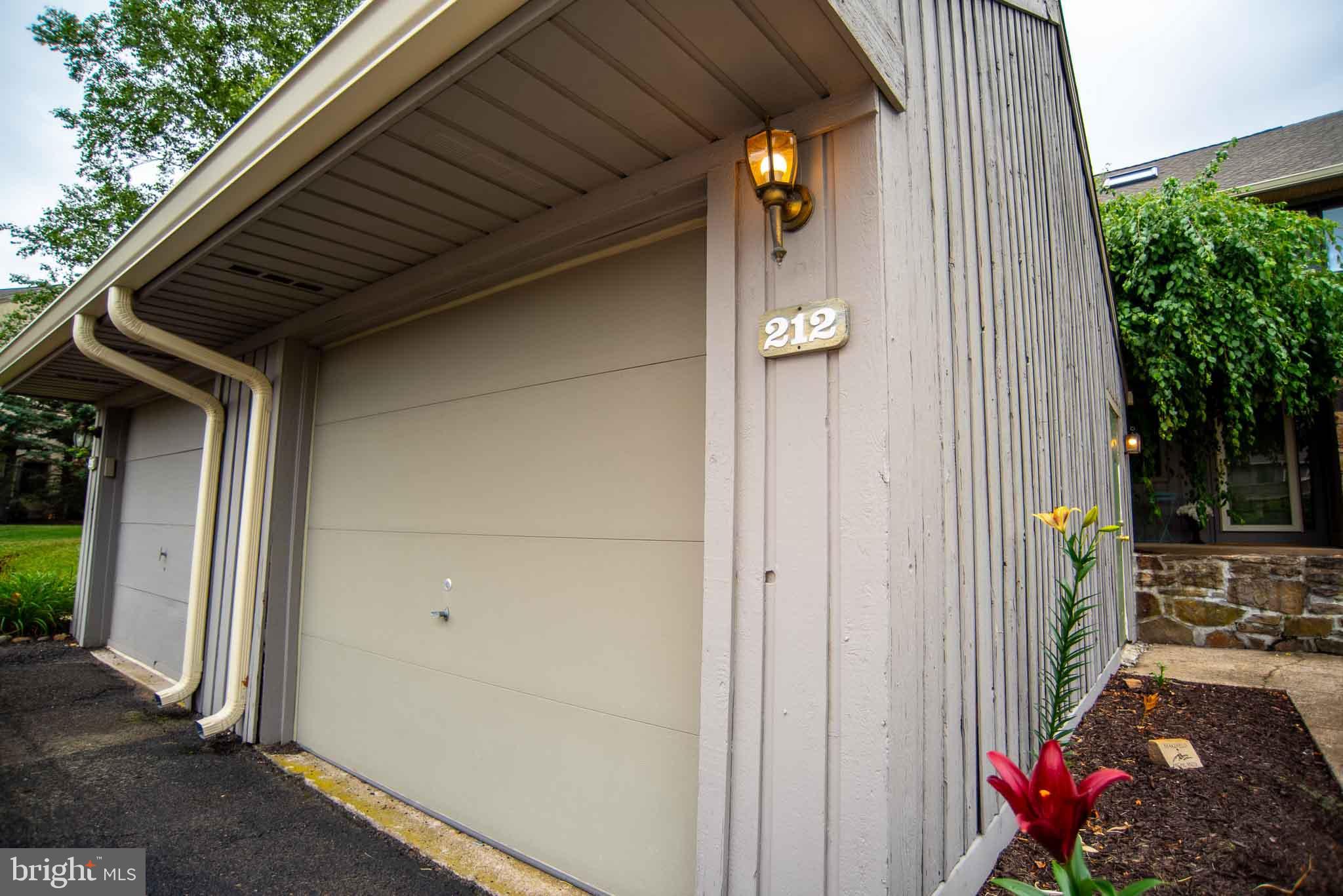 YARDLEY CORNERS - Residential