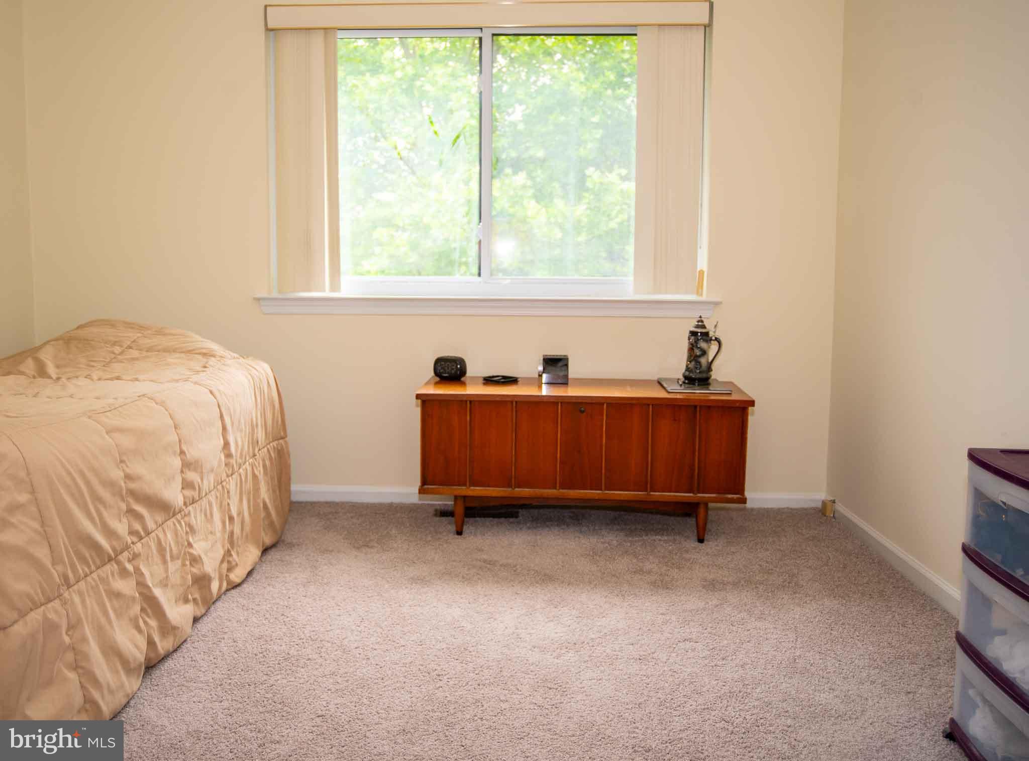 YARDLEY CORNERS - Residential