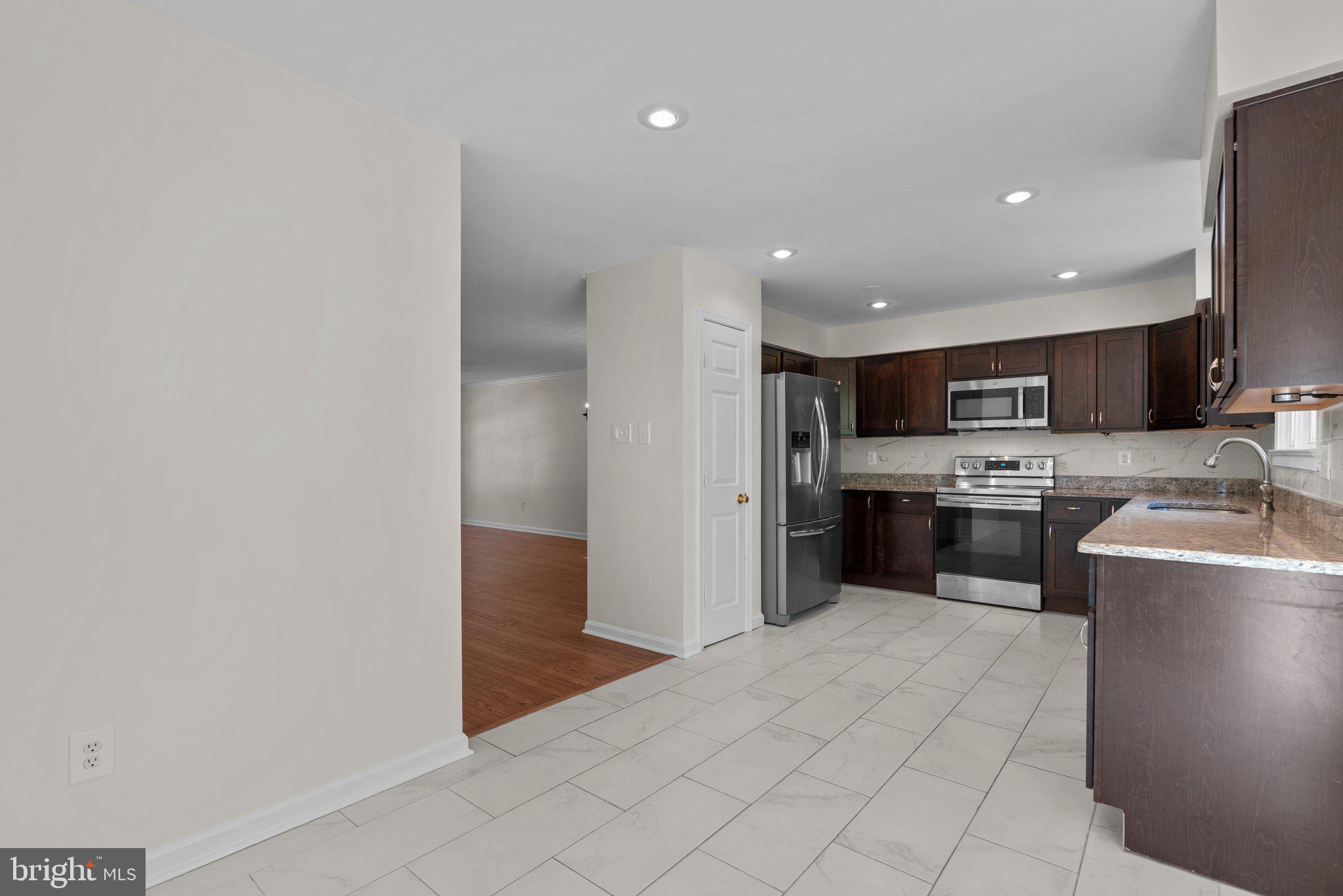 WILLOWOOD - Residential