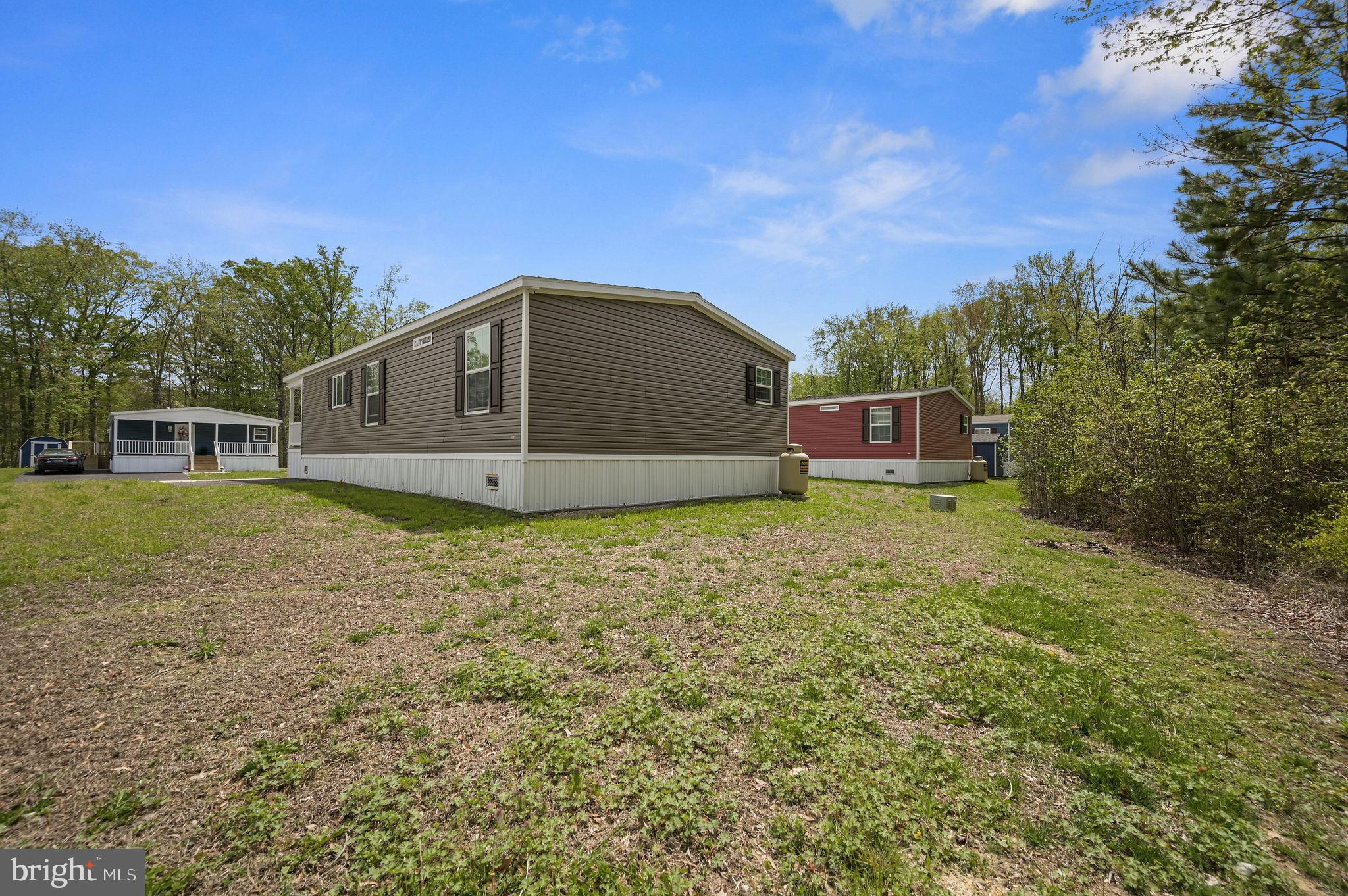 RIDGEWOOD MHP - Residential