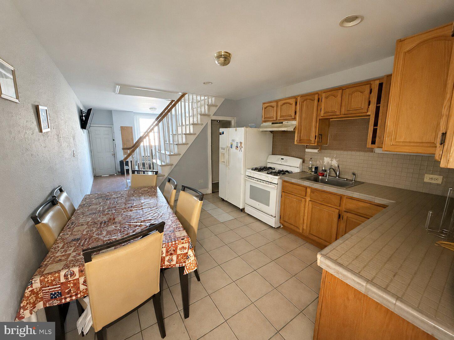 HIGHLANDTOWN - Residential