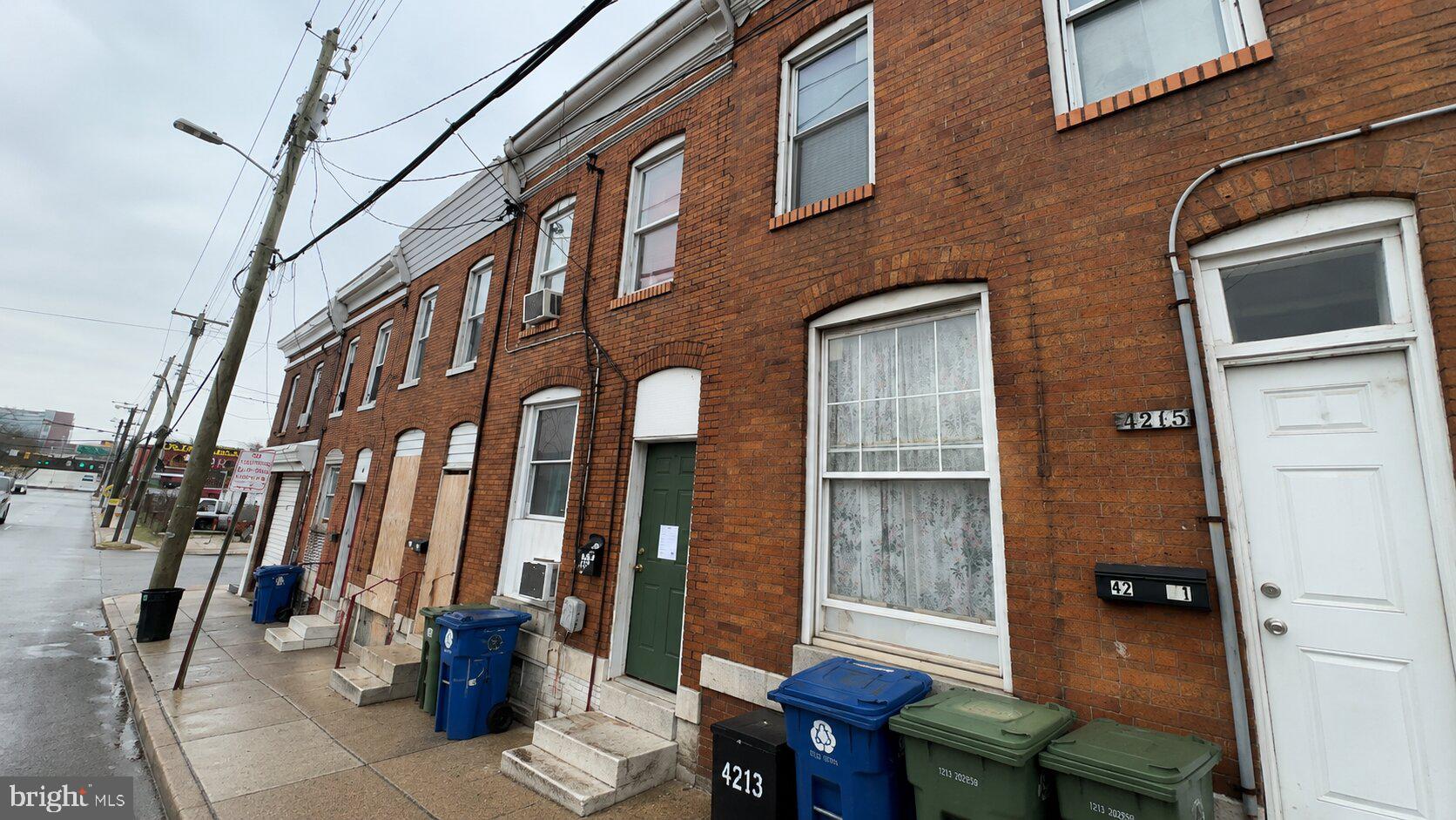 HIGHLANDTOWN - Residential