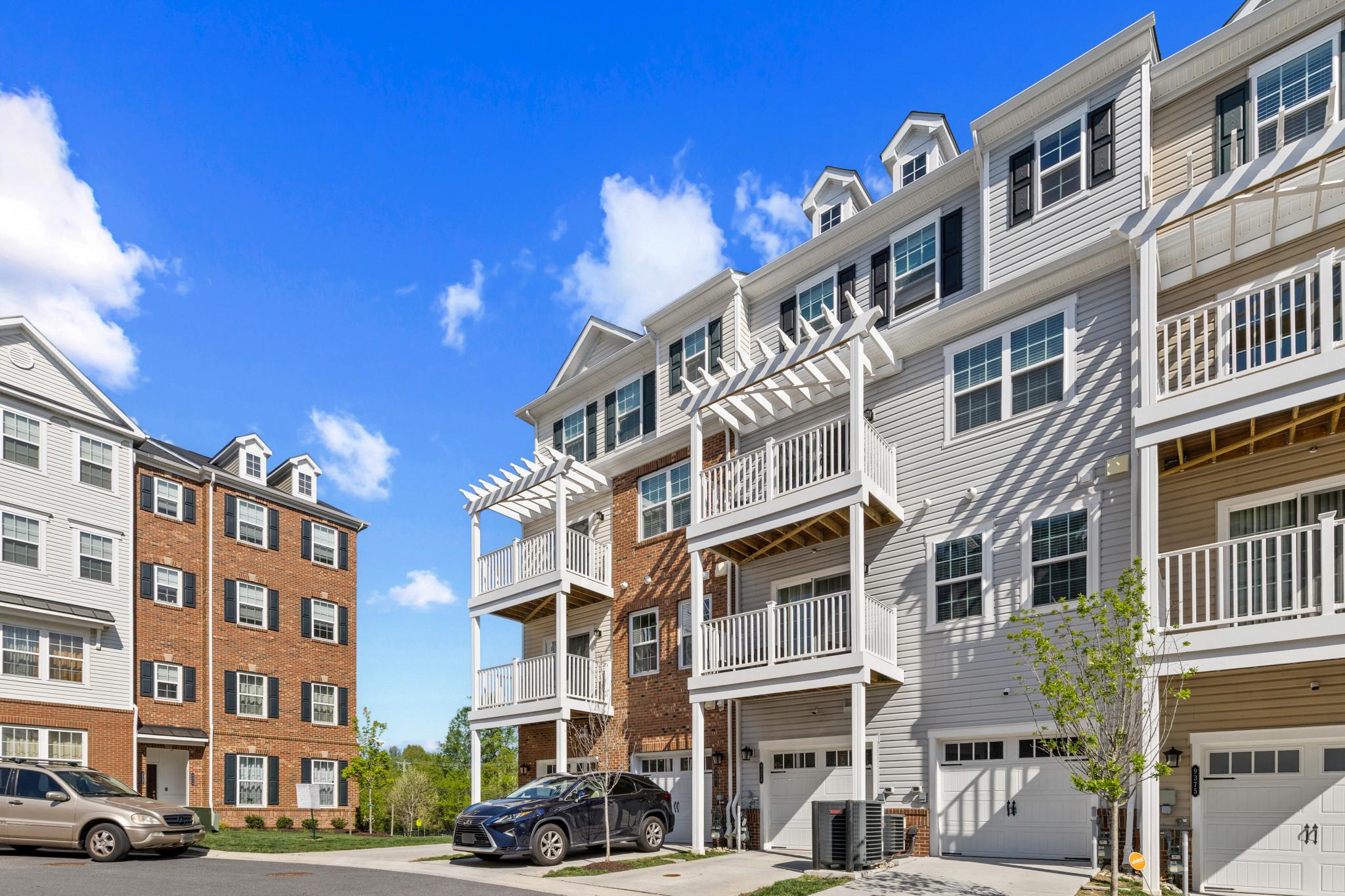 BALLARD GREEN - Residential