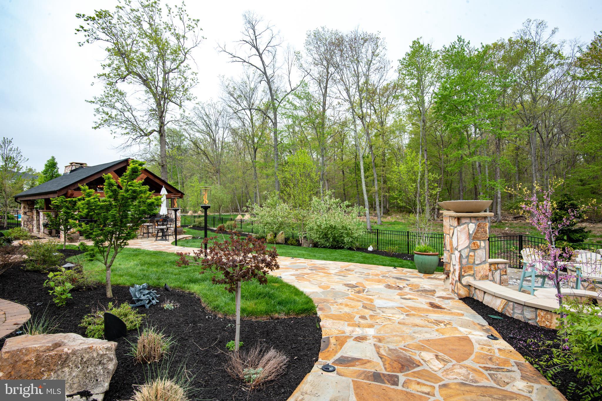 DOMINION VALLEY - Residential