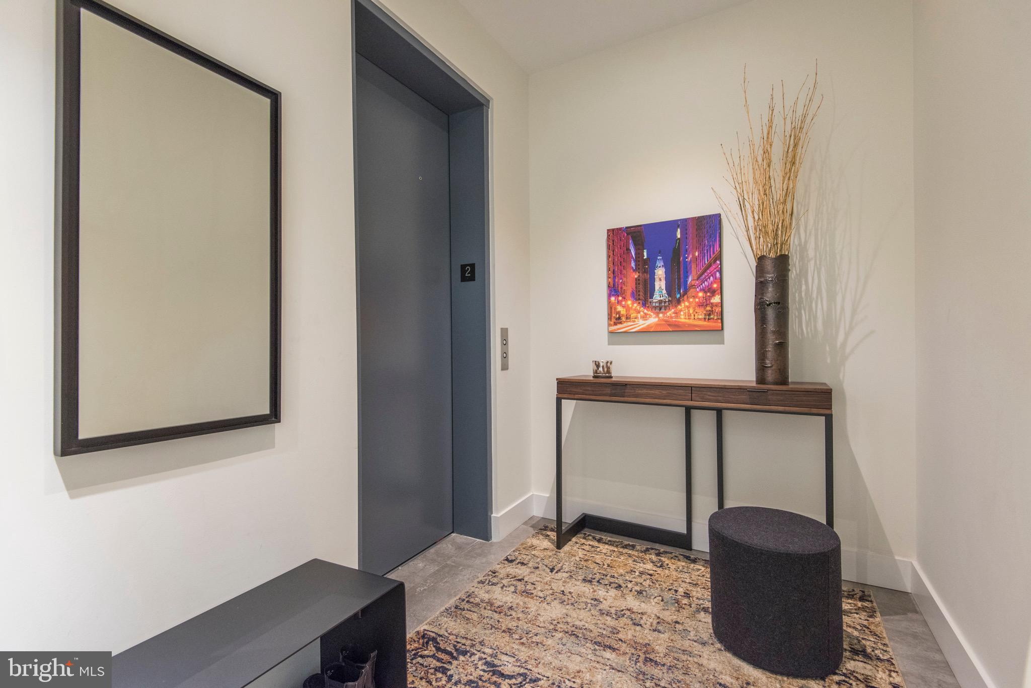 WASHINGTON SQ - Residential