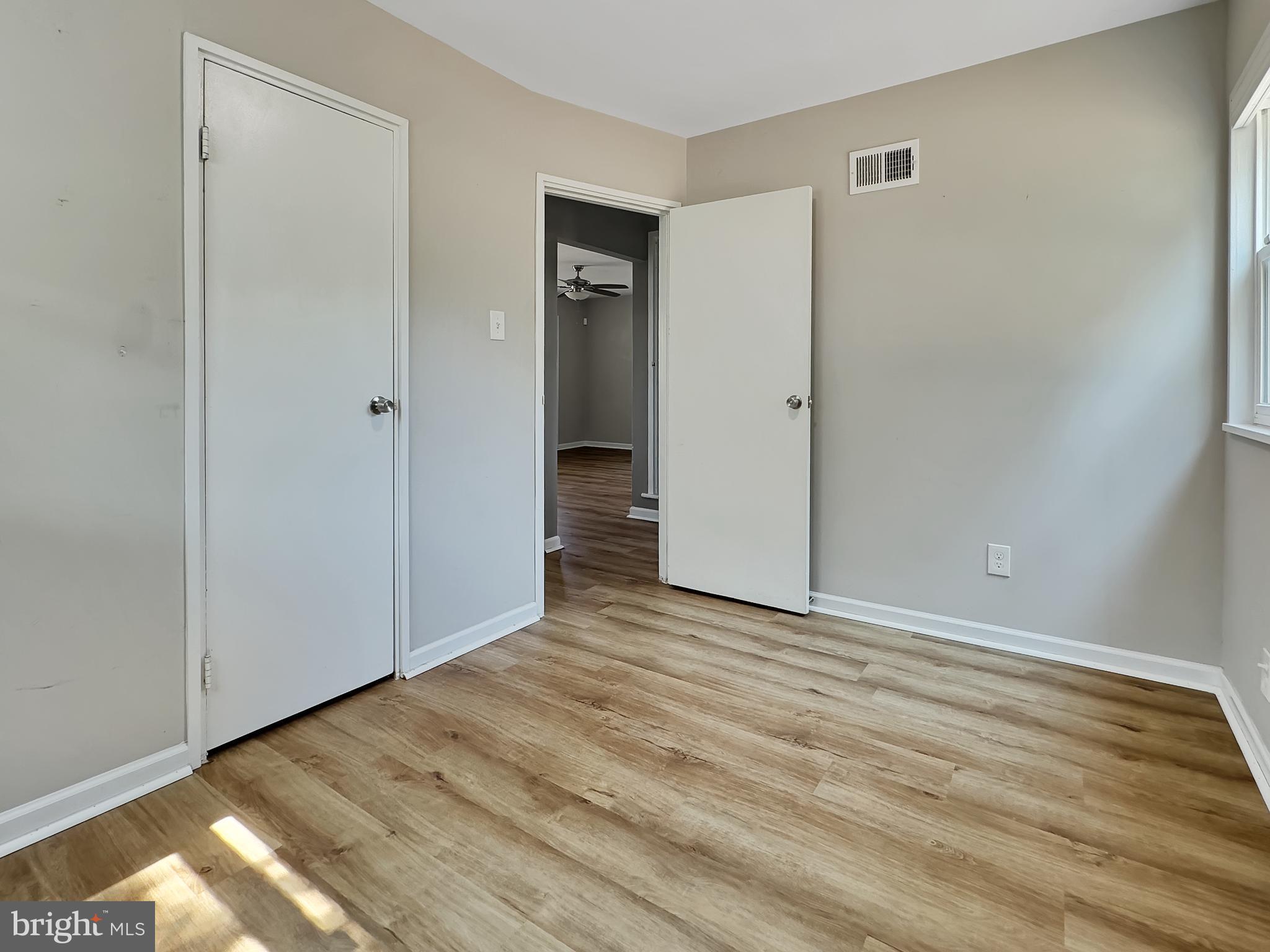 MANASSAS PARK - Residential