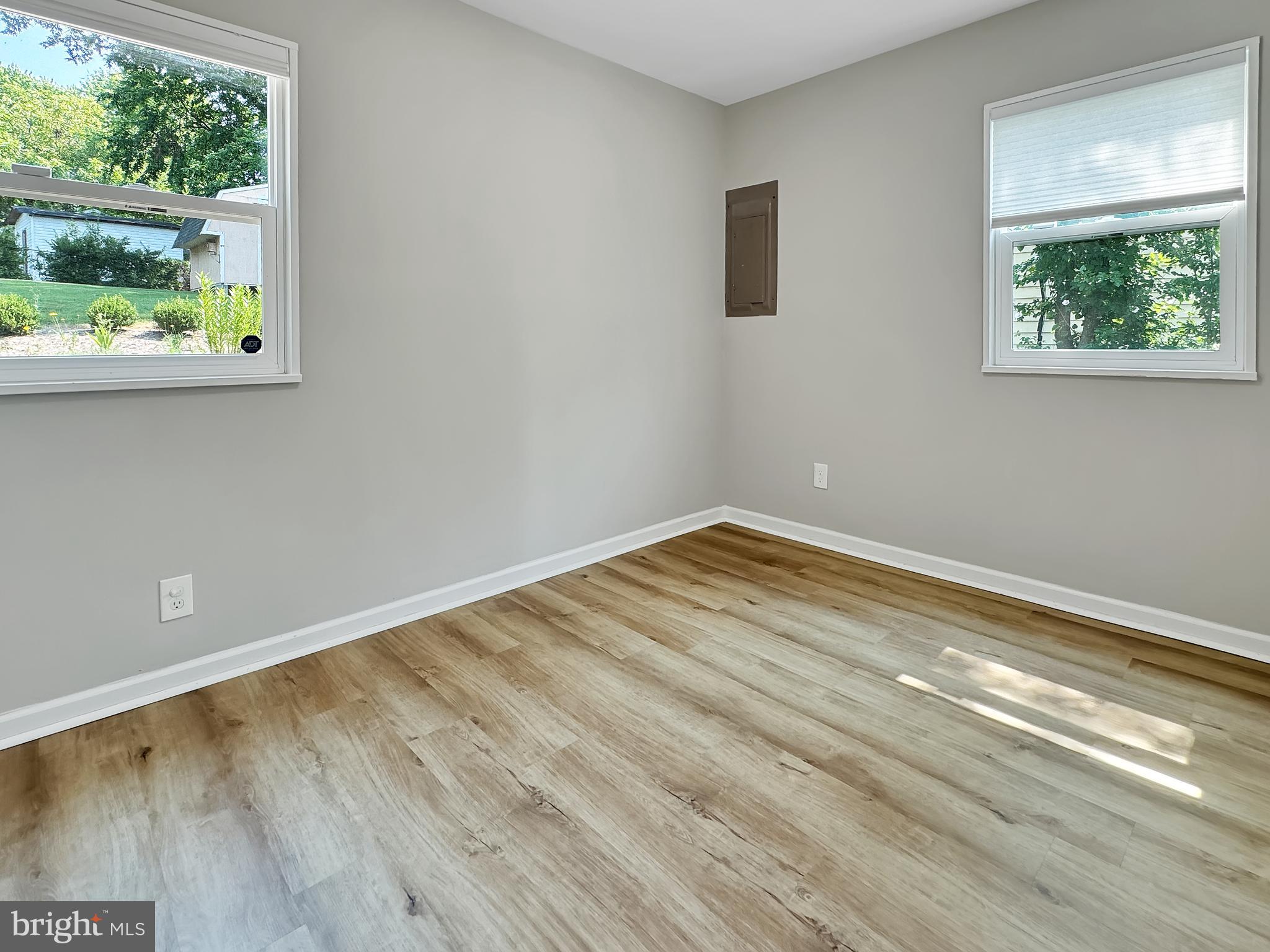 MANASSAS PARK - Residential
